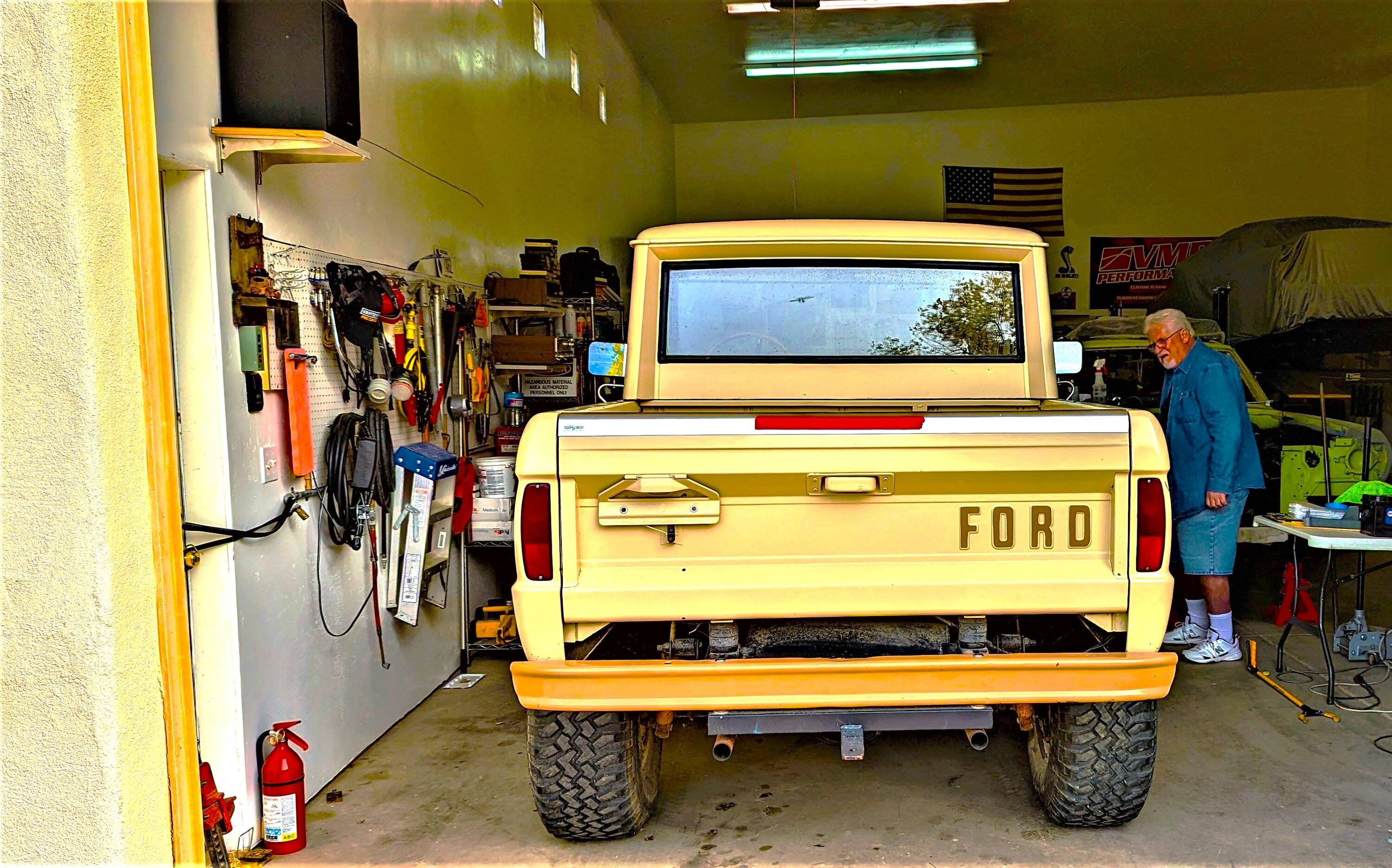Ford Bronco Sport Say Hello and Introduce Yourself! ? AAAA66HC in garage