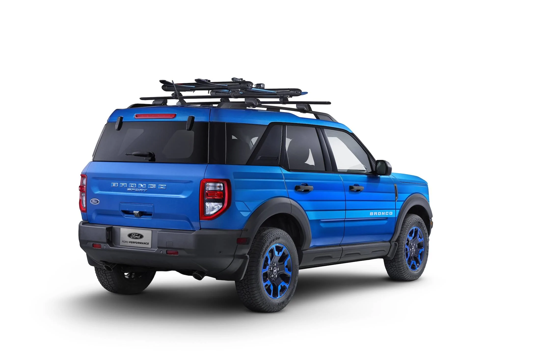 Ford Bronco Sport SEMA 2023: Bronco Sport Free Wheeling Build showcases Ford Accessory Personalization program and Vehicle Wrap Program BRONCO_SPORT_3Q_REAR