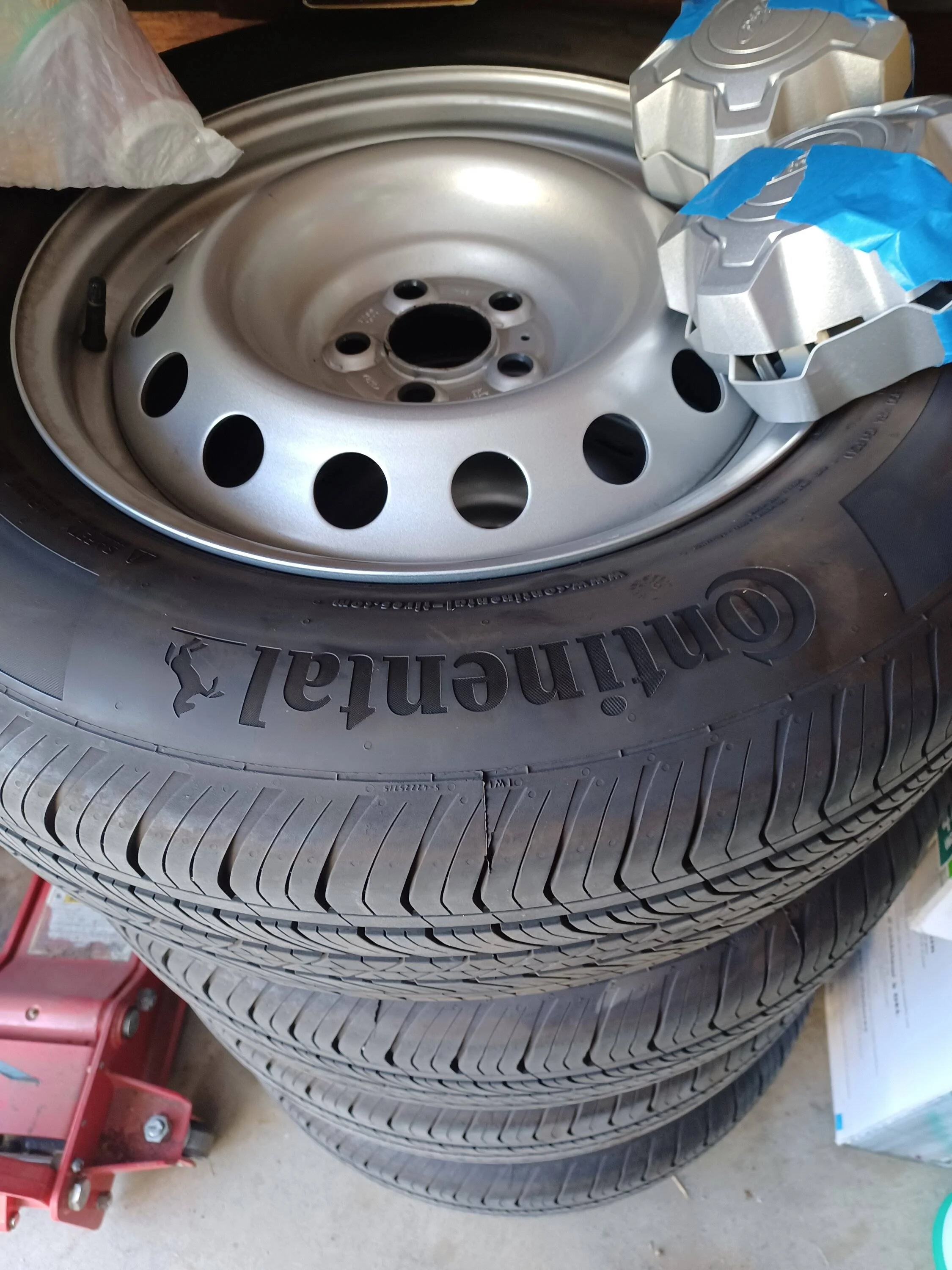 Ford Bronco Sport Maverick 17" steelies $350 obo (SoCal) 20231110_144336