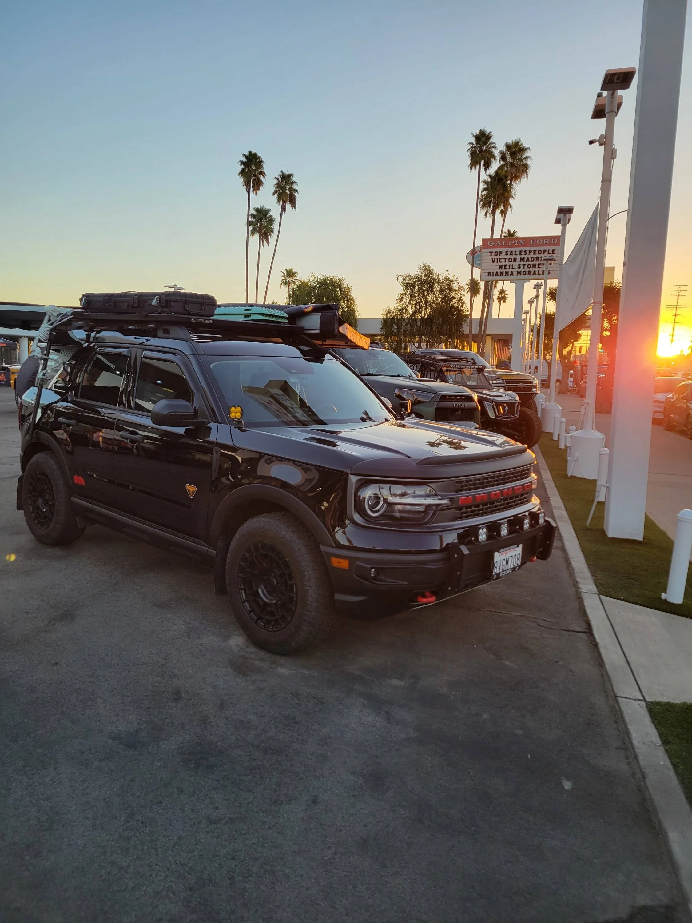 Ford Bronco Sport Any roof racks you can sit on for an extended period of time? 20231015_070906