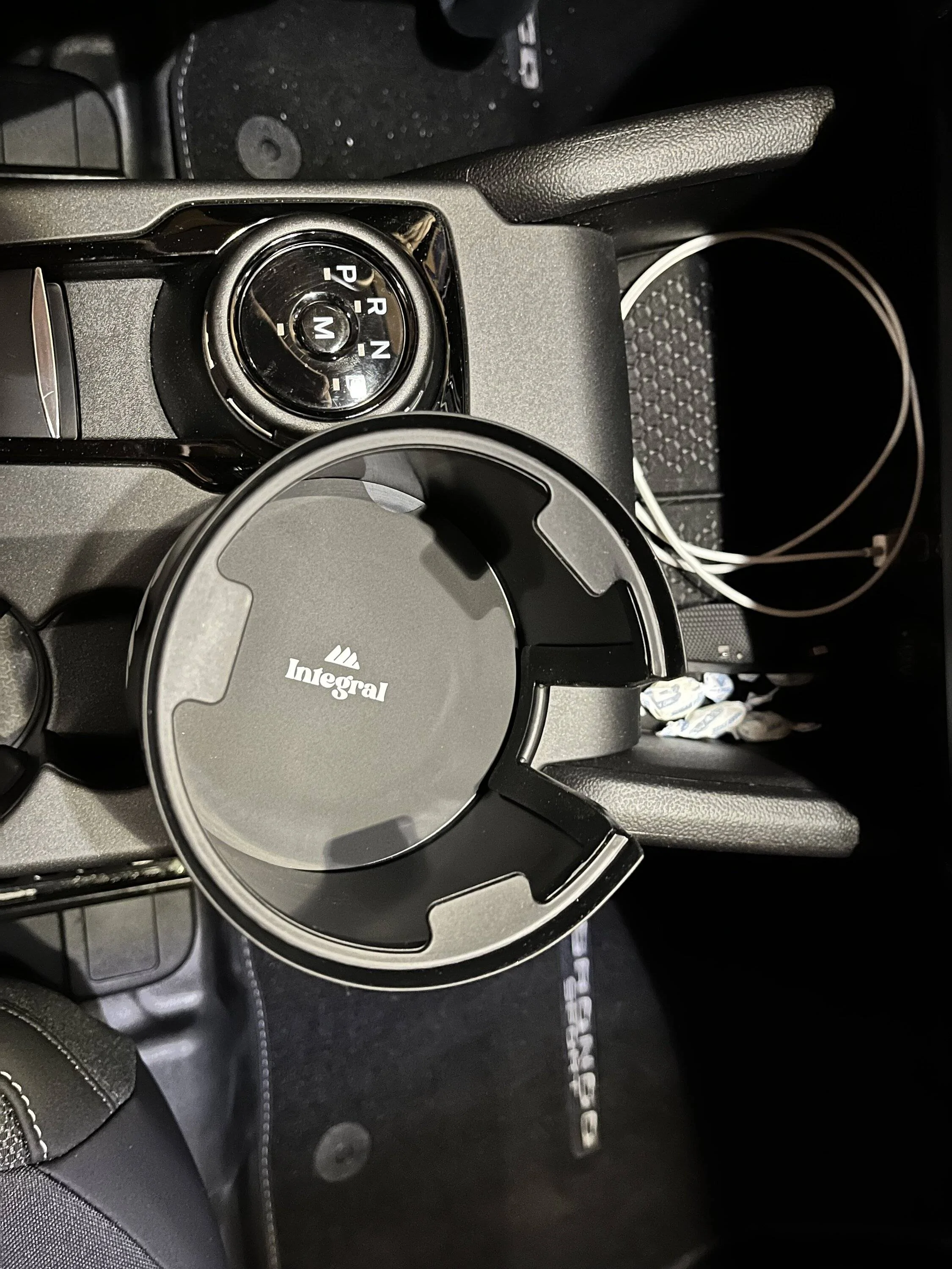 Ford Bronco Sport Cup of coffee or a Water bottle? IMG_2091