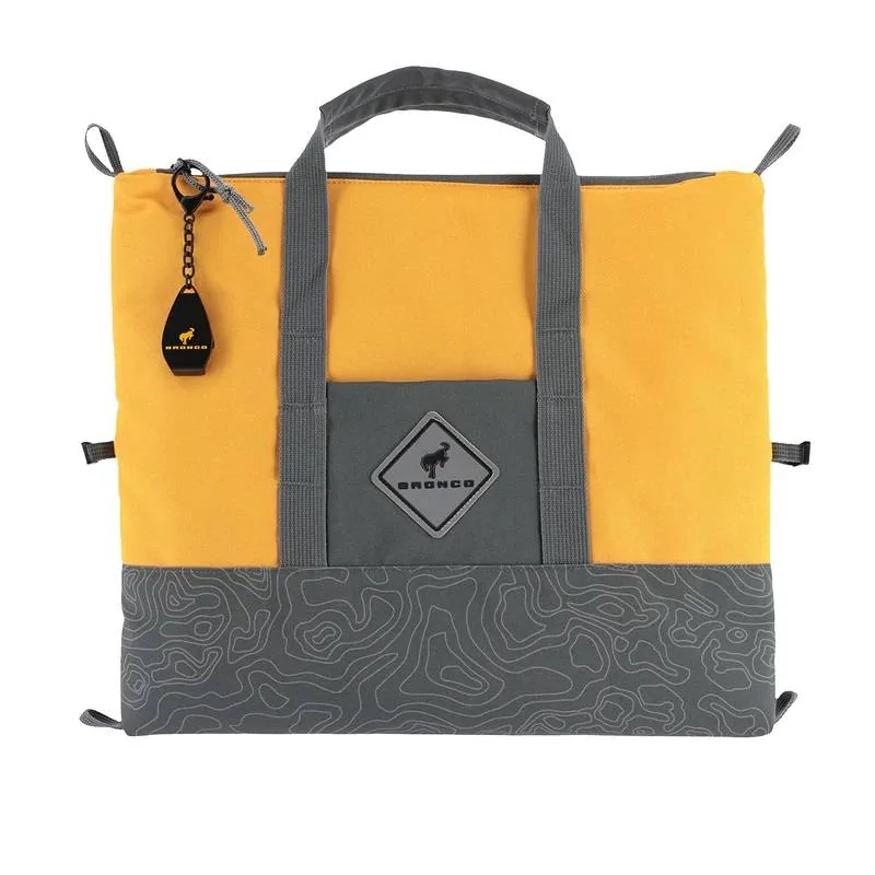 Ford Bronco Sport What is everyone wanting to see under the Christmas tree this year? FD202331-3_800x