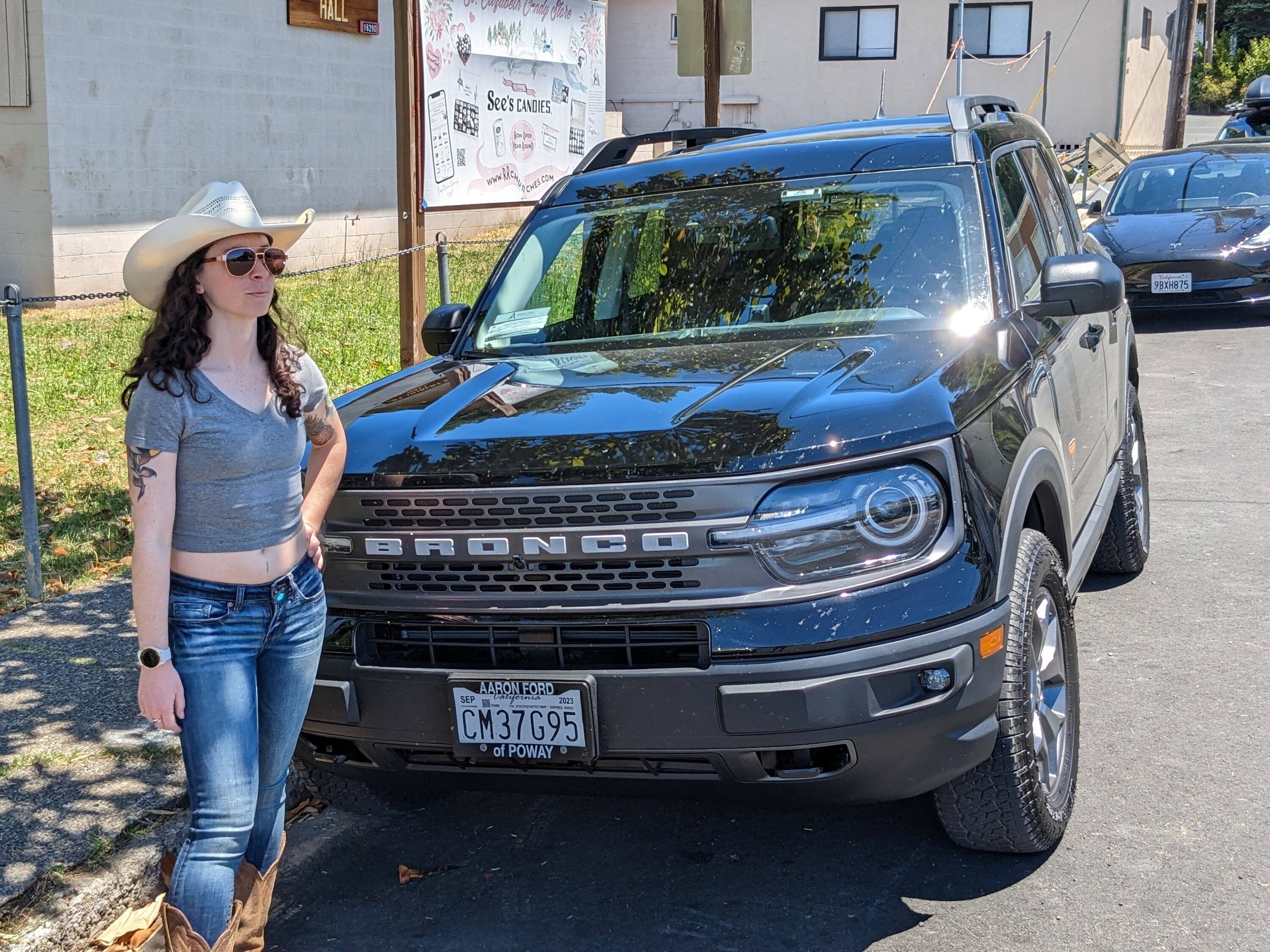 Ford Bronco Sport Happy Fri-YAY!!! Let's see those Front End Selfies!!! PXL_20230617_194737536.MP