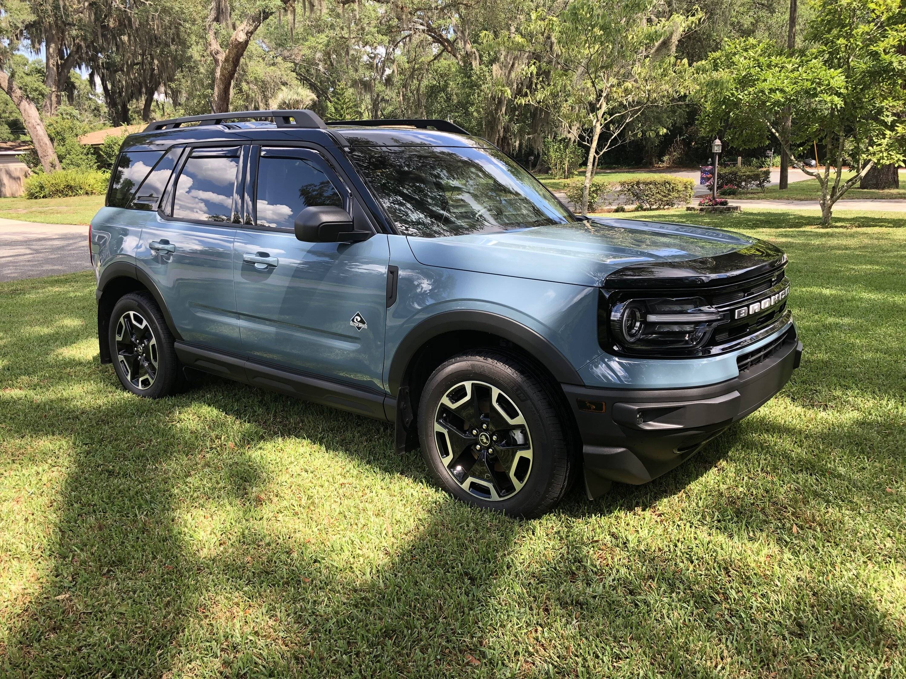 Ford Bronco Sport Throwback Thursday!!! Let's see those trade-ins vs what you have now photos!!! IMG_1279