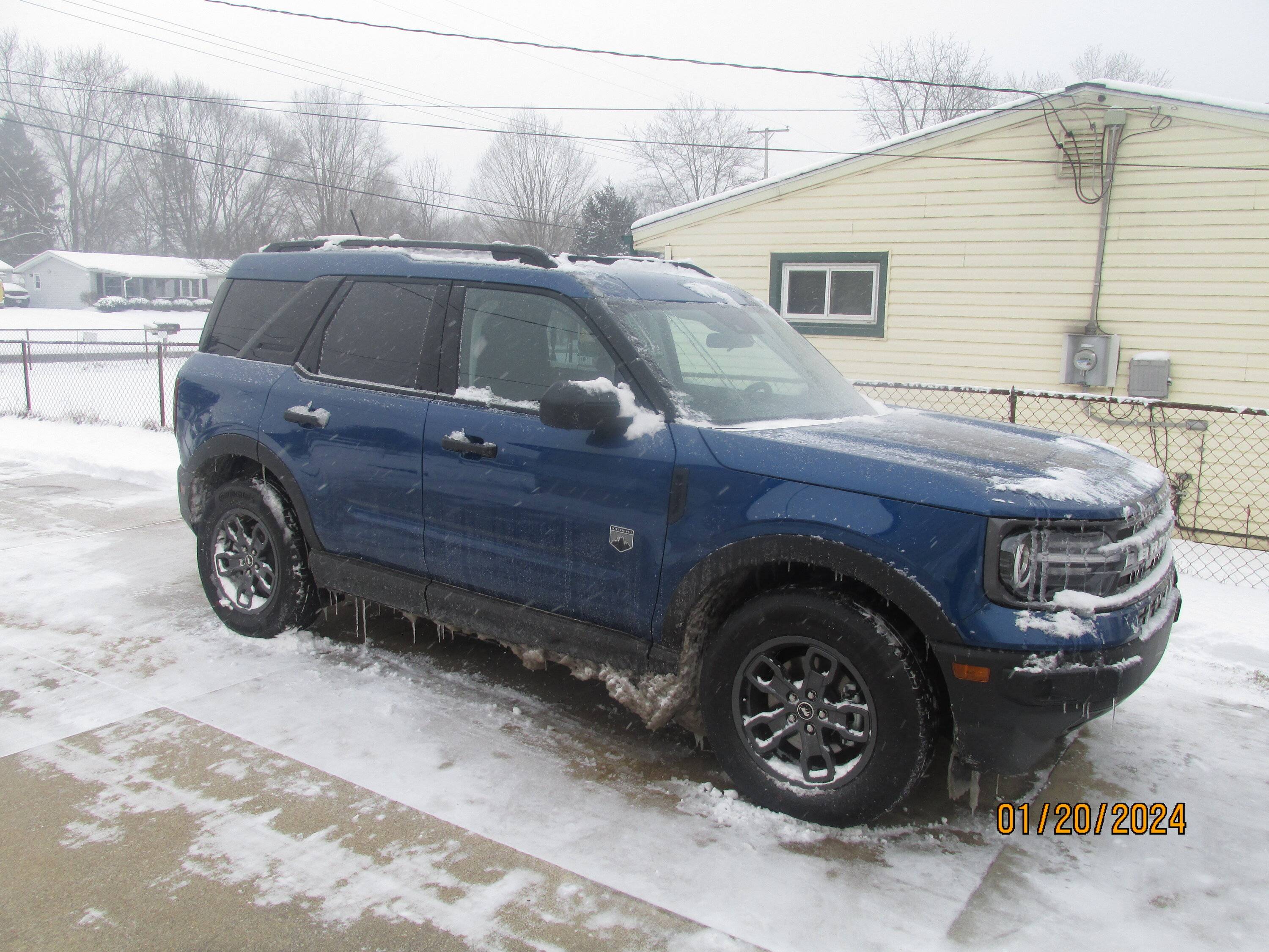 Ford Bronco Sport ❄️ My dear Bronco Sport's first snowfall! Share yours IMG_3939.JPG