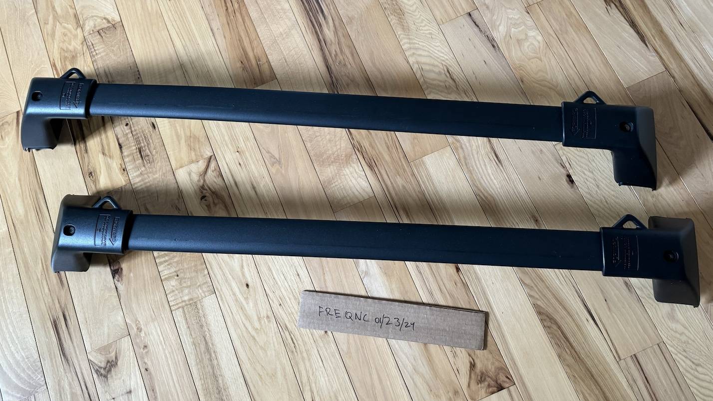 Ford Bronco Sport Ford OEM Crossbars from 2022 Badlands IMG_2908