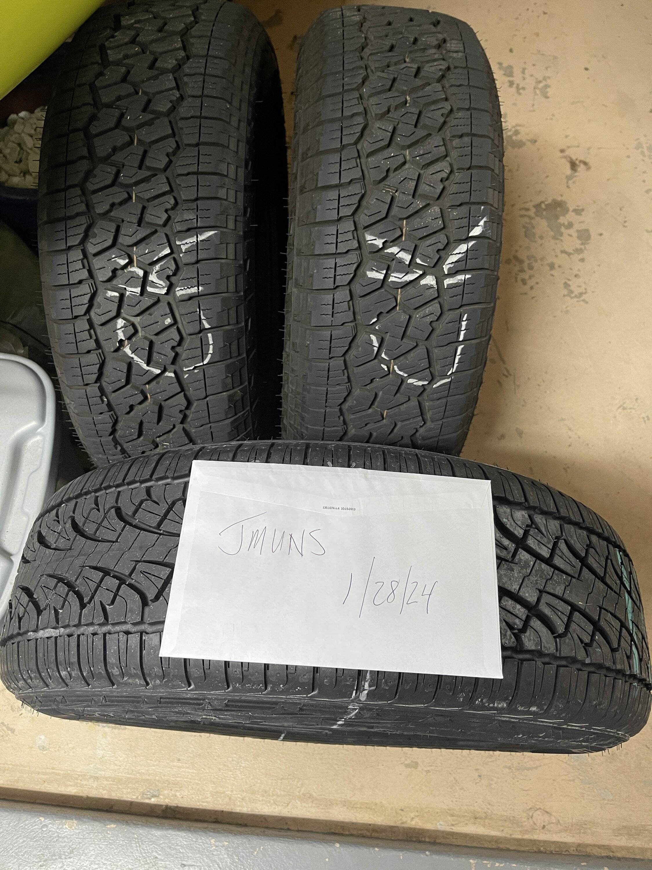 Ford Bronco Sport Pirelli Scorpion ATR 225/65/17 - Brand New $50 IMG_2780.JPG