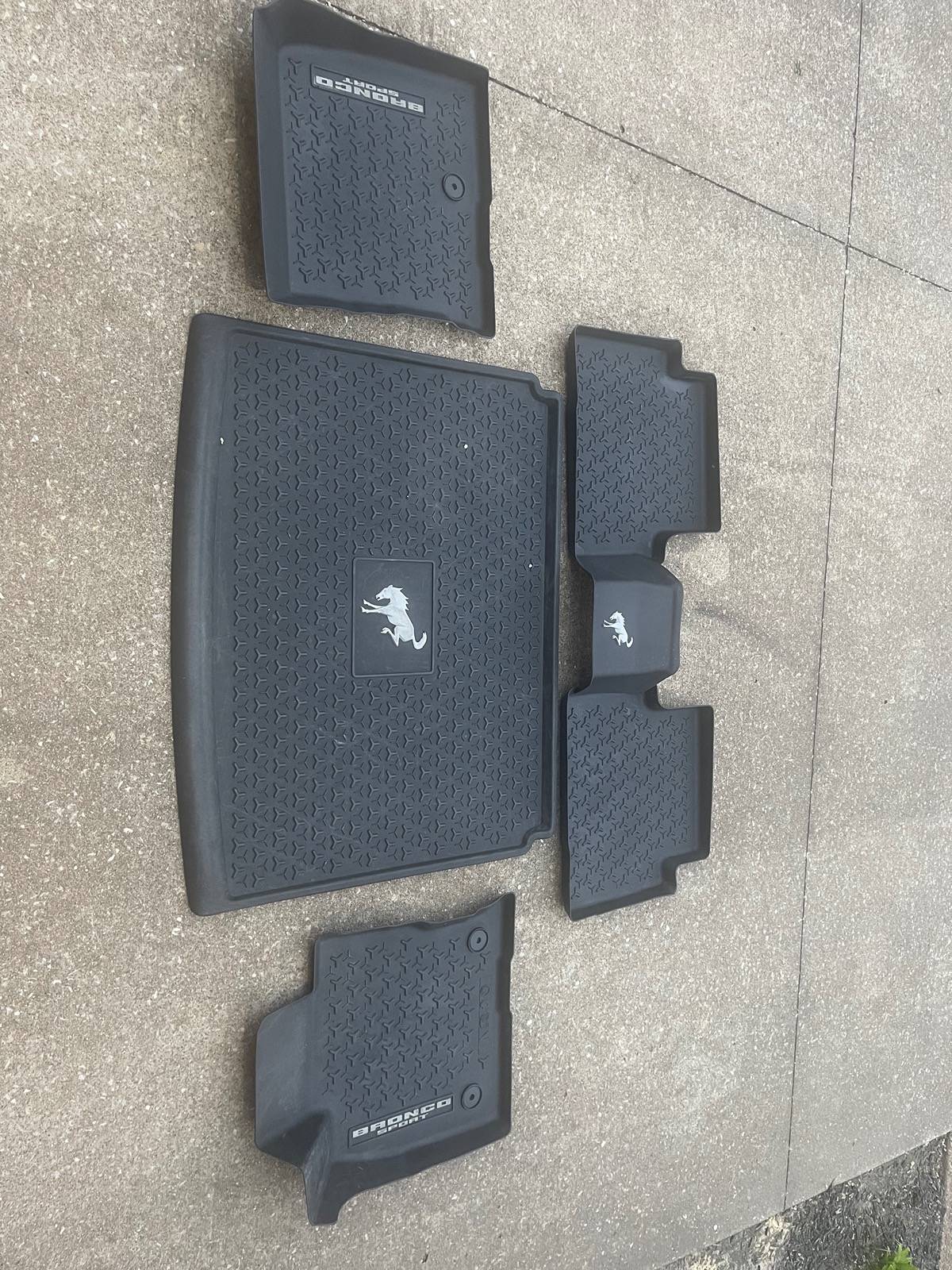 Ford Bronco Sport OEM All weather floor mats and cargo mat $200 IMG_5161