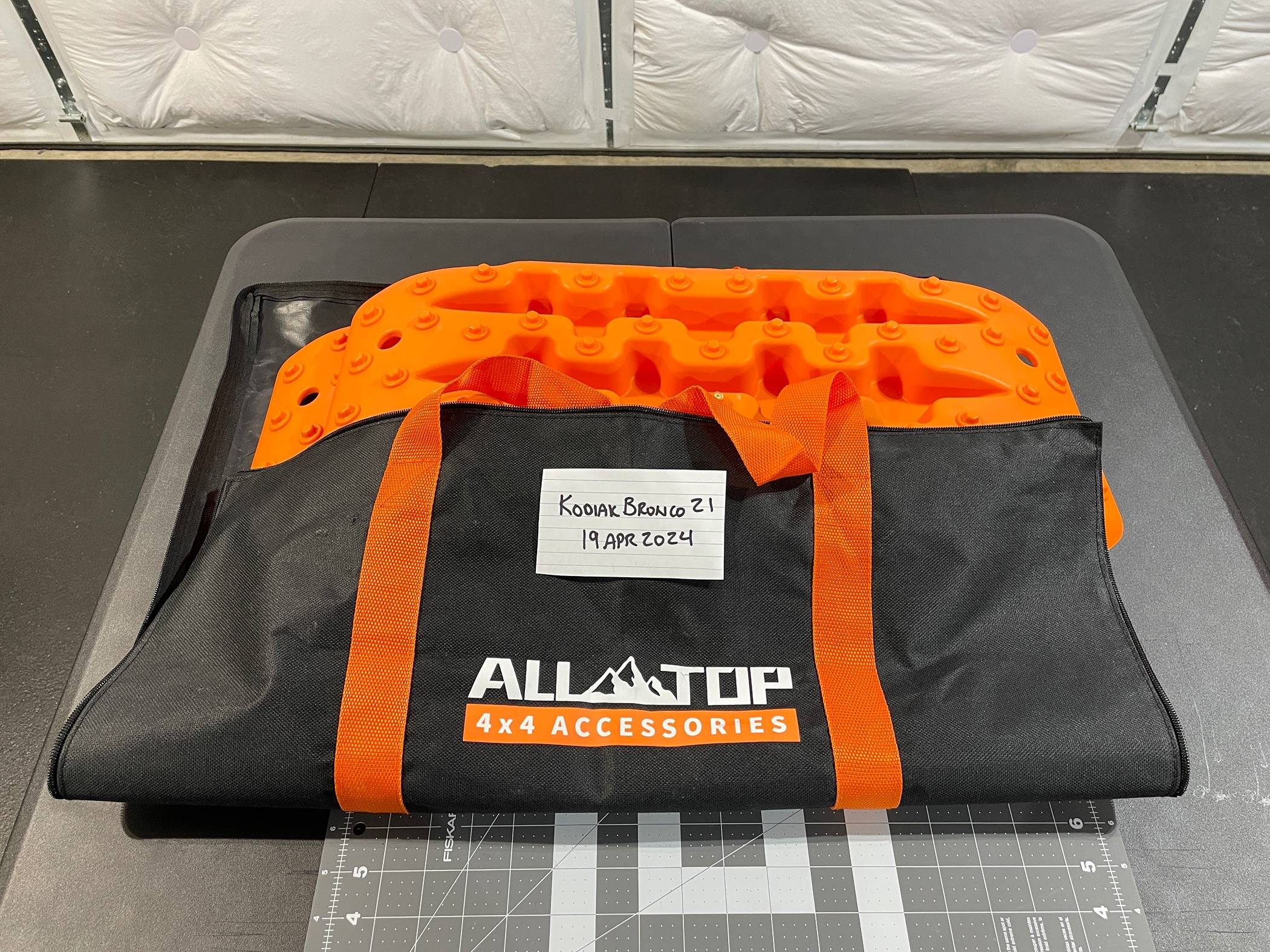 Ford Bronco Sport Selling Yakima Basket, Cross Bars, Towers, and MORE IMG_6076.JPG