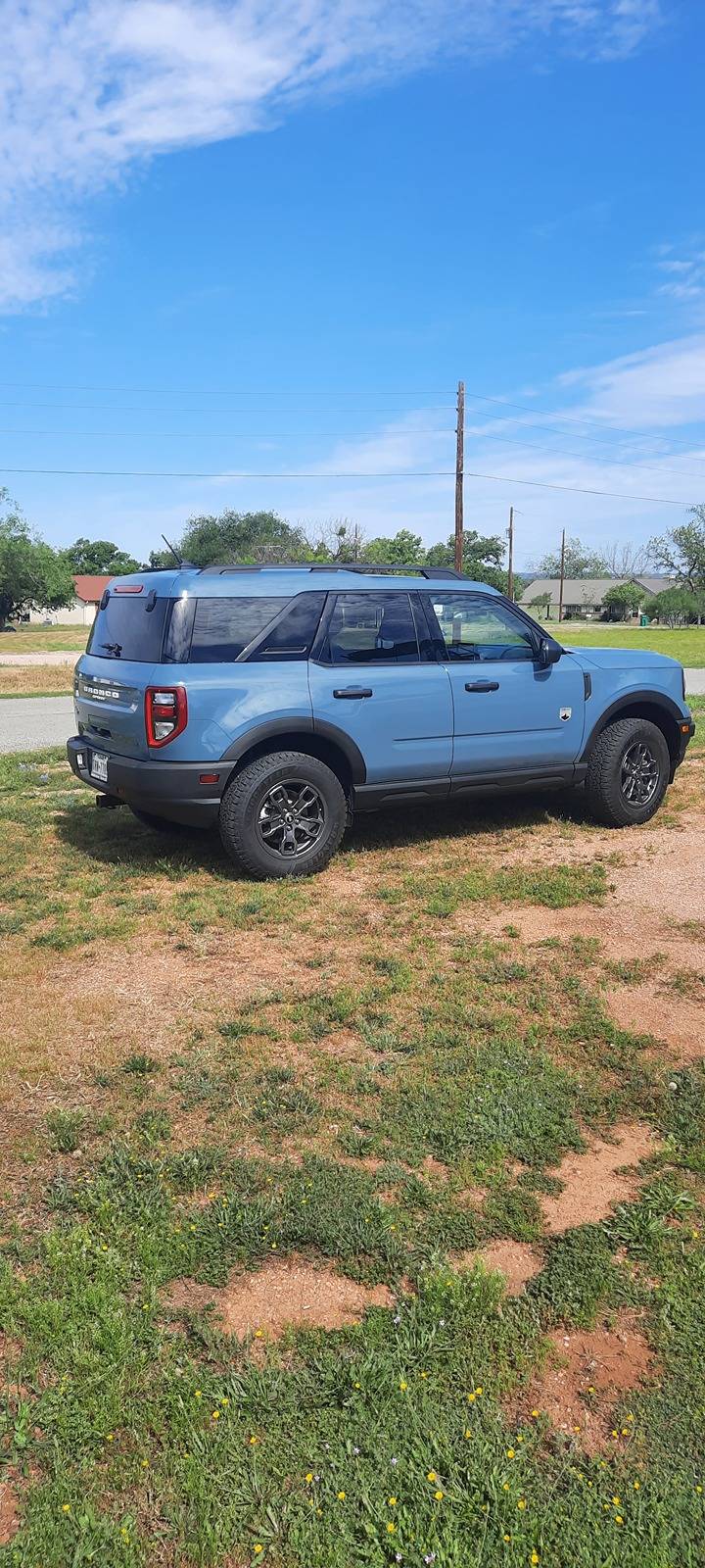 Ford Bronco Sport 235/65 17 Tires and 1 1/2 to 2'' Lift kit 20240413_105549