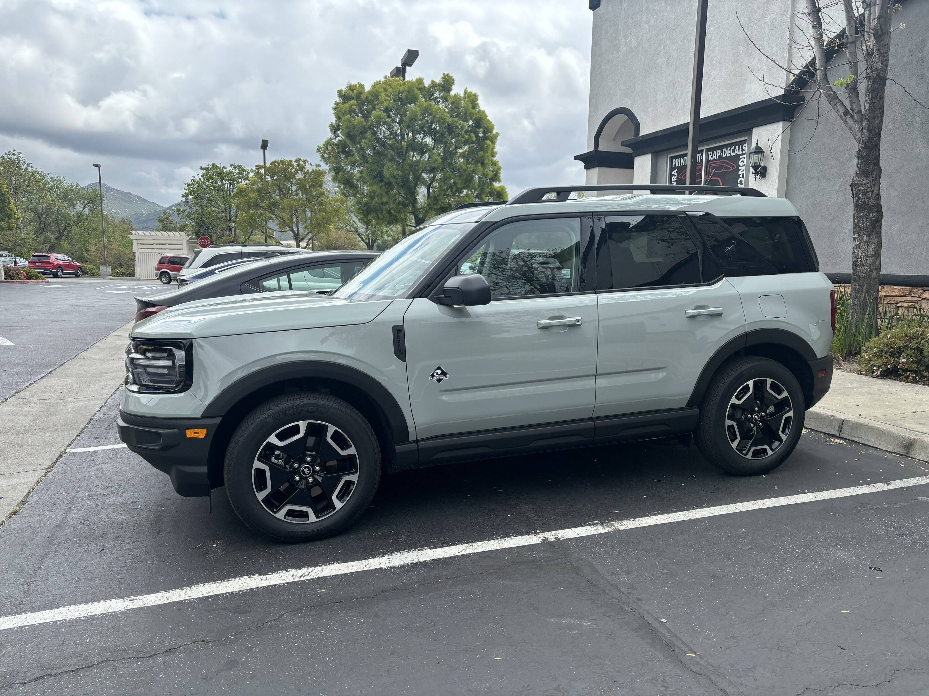 Ford Bronco Sport New Outer Banks wheels and tires 6F79E2D2-9726-47C0-8736-36F7A14AAB13