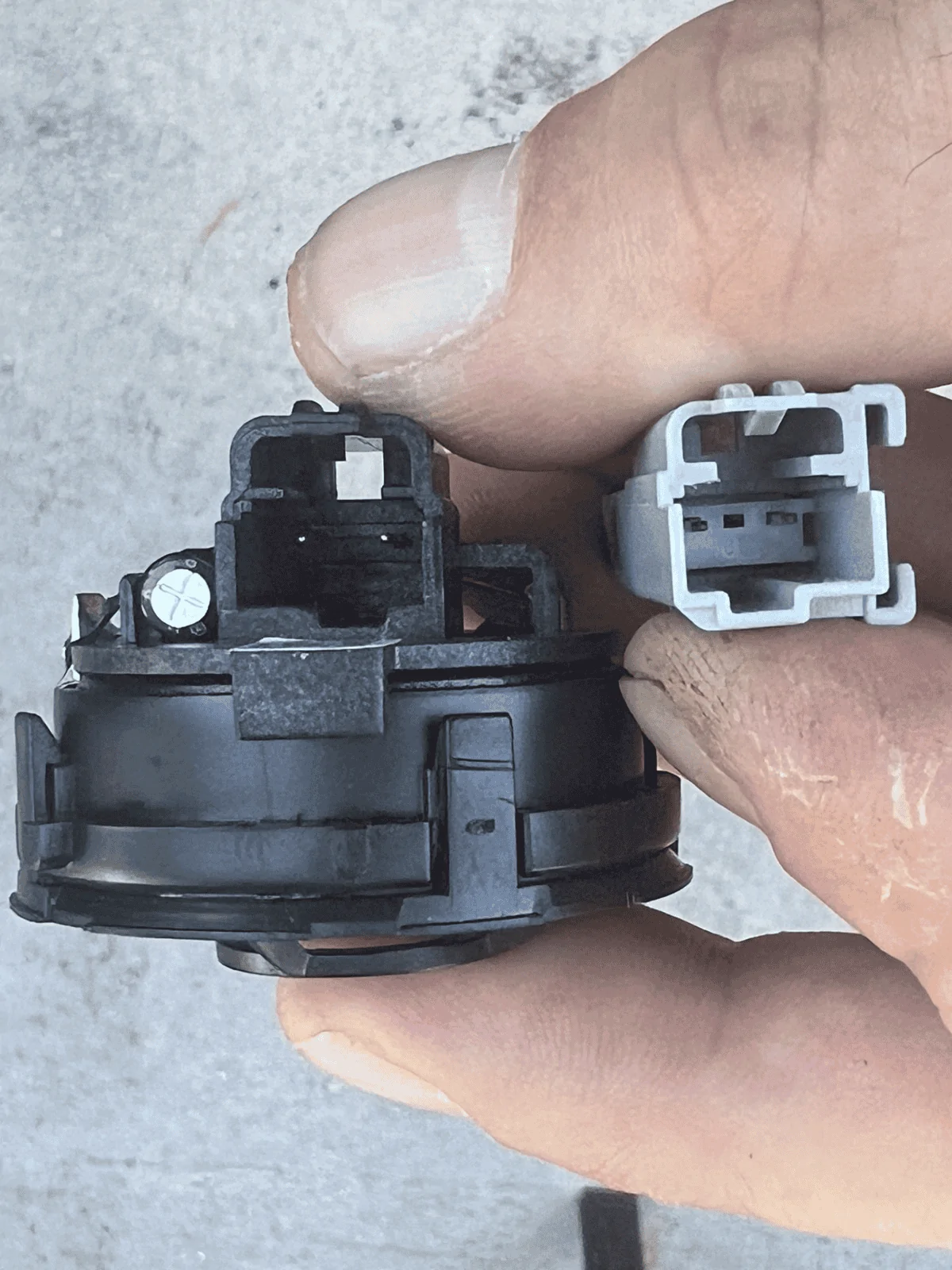 Ford Bronco Sport Tweeter Connector 1714696374355-h1