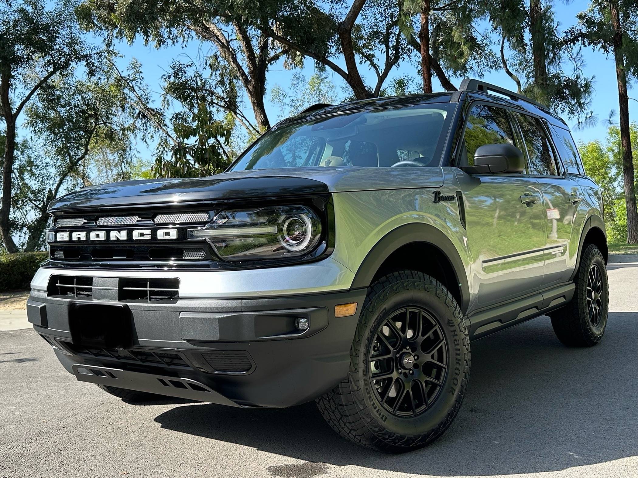 Ford Bronco Sport New shoes for Bruno IMG_2539