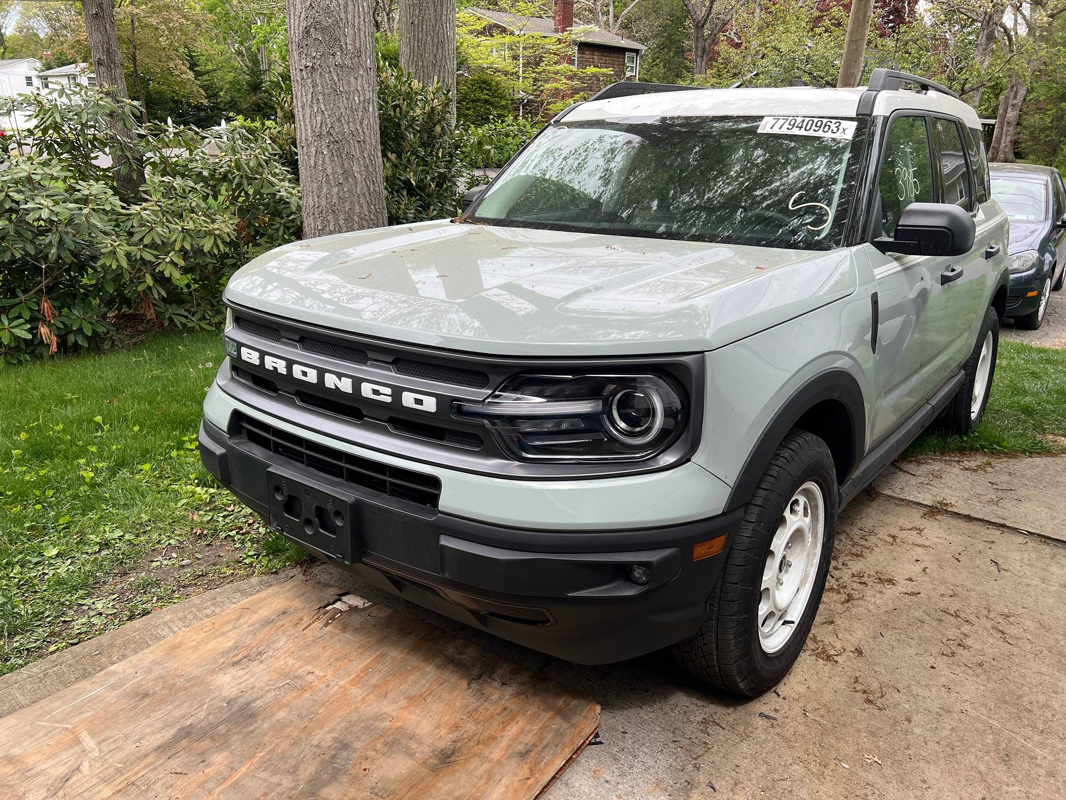 Ford Bronco Sport Steering Wheel Airbag Removal on 2023 Bronco Sport IMG_5491
