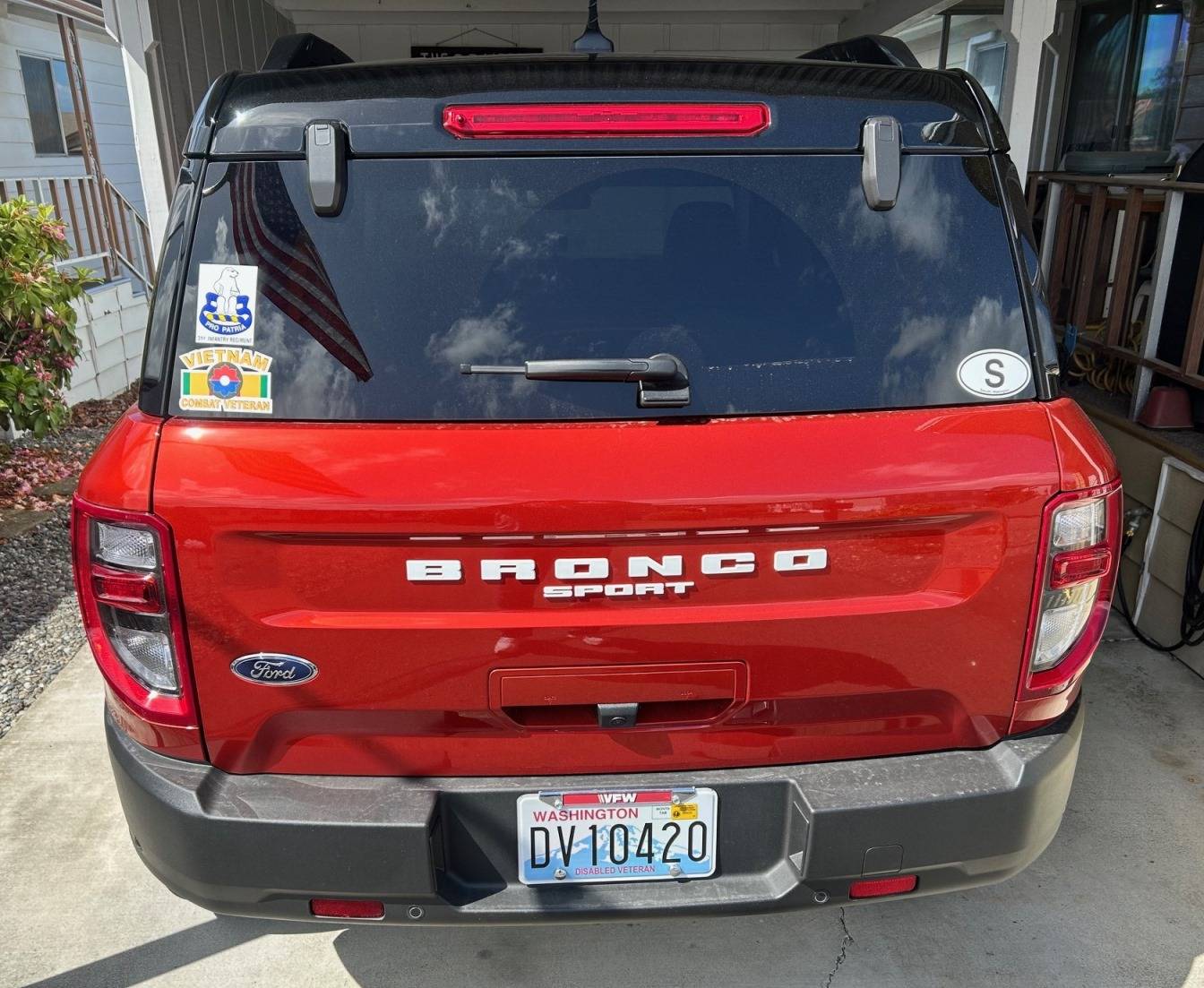 Ford Bronco Sport Let's see your rear or side window stickers! IMG_1070