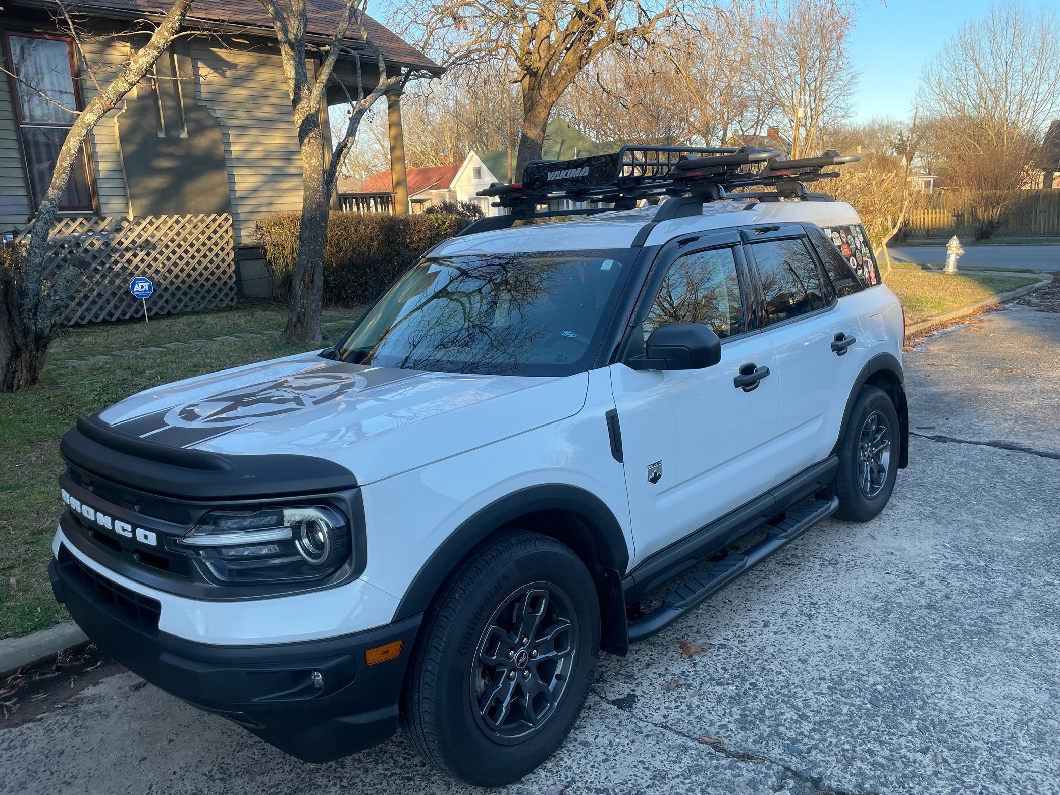 Ford Bronco Sport Crossbars for kayaks IMG_8659