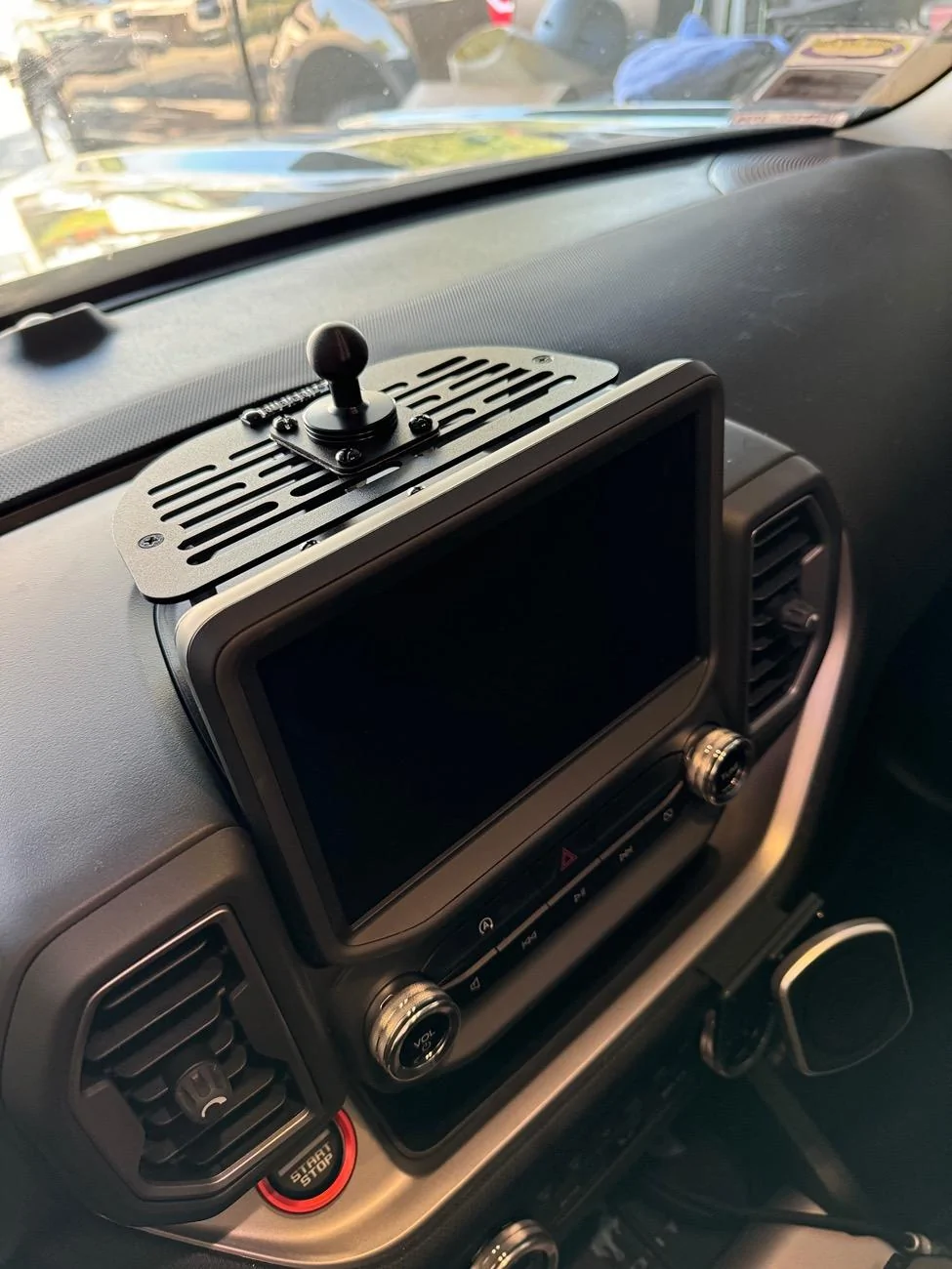 Ford Bronco Sport Dash mount grid IMG_1738