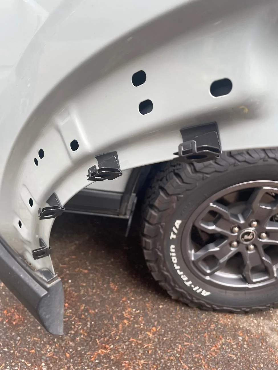 Ford Bronco Sport Anyone install the Bushwacker fender flares ? IMG_4906