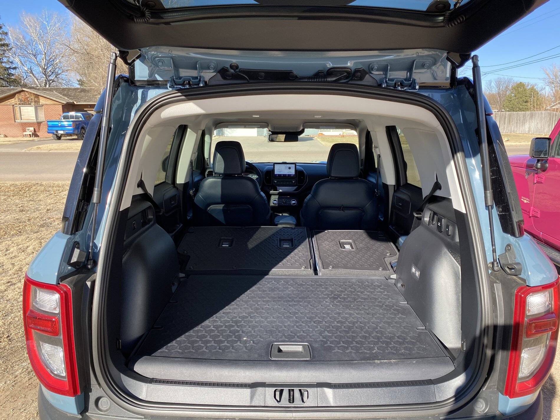 Ford Bronco Sport Bronco Sport Size Comparison to Jeep Wrangler JK + lots of pictures! D7AA6607-A896-4348-B8D0-93332B600304