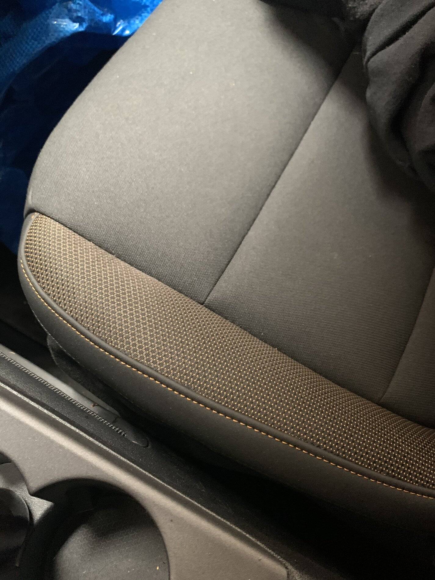 Ford Bronco Sport Any photos of the Ebony/Active Orange interior? 38DFE1AB-007B-474D-80A1-DC40E38A8BE4