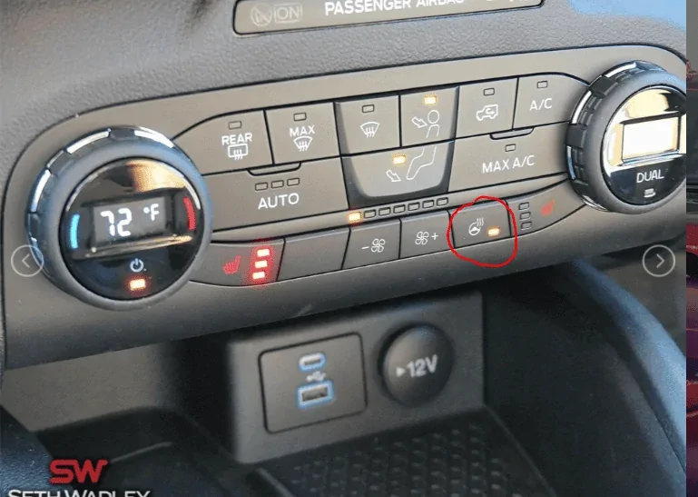 Ford Bronco Sport Need quick favor - Show me heated steering wheel? 1611066466509