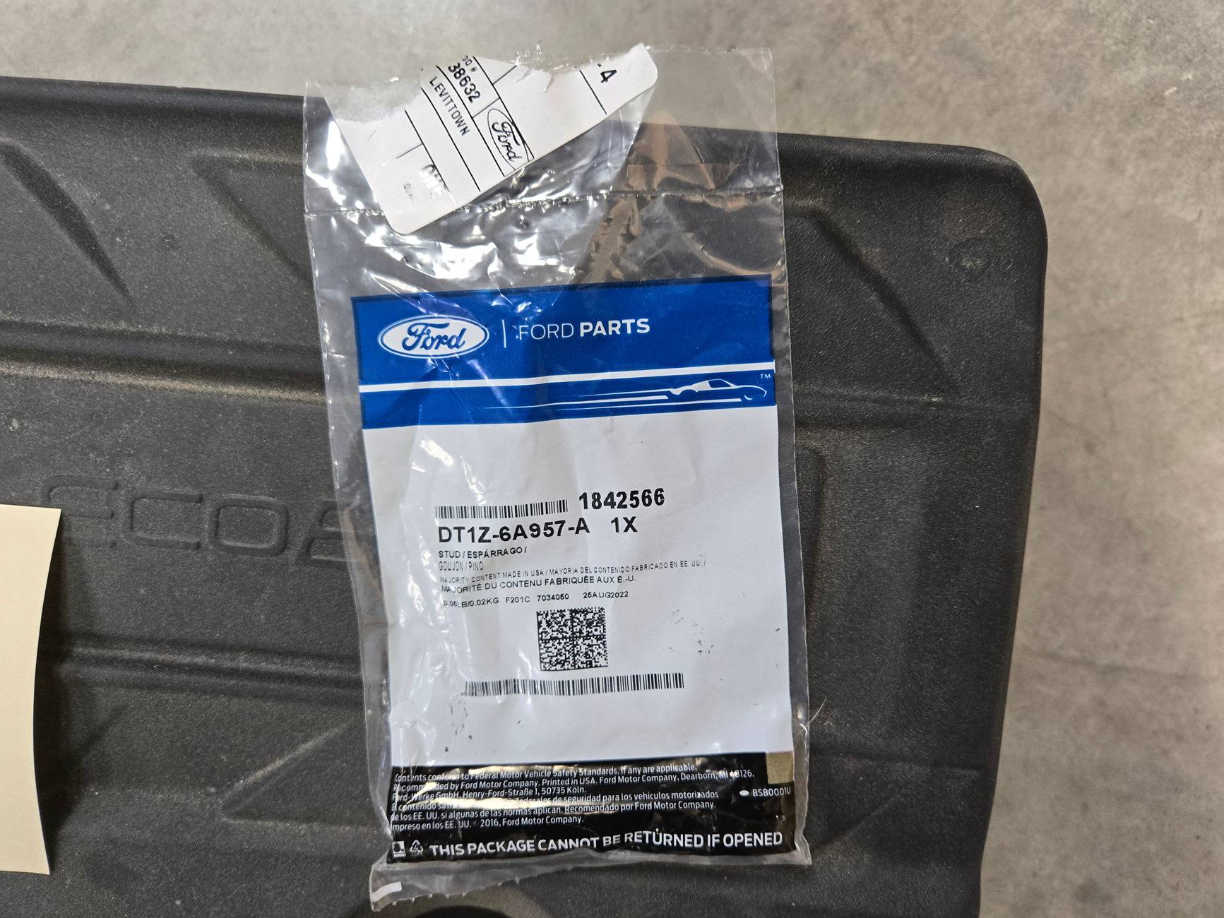 Ford Bronco Sport 1.5L Engine cover & all mounting hardware 20240930_161411