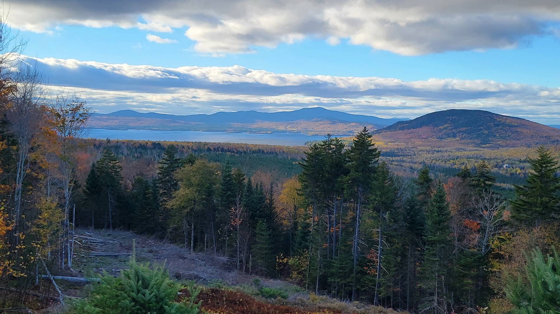 Ford Bronco Sport Evening Leaf Peeping, Maine 20241012_162840