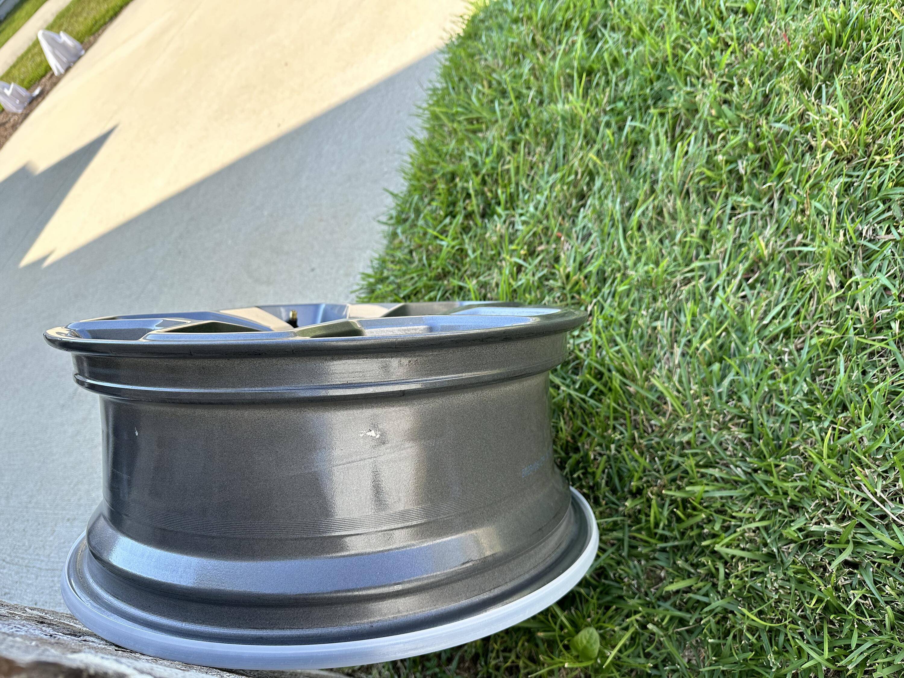 Ford Bronco Sport '23 Bronco Sport Badlands OEM Wheels - Like New - $500 tempImagefCXRIt