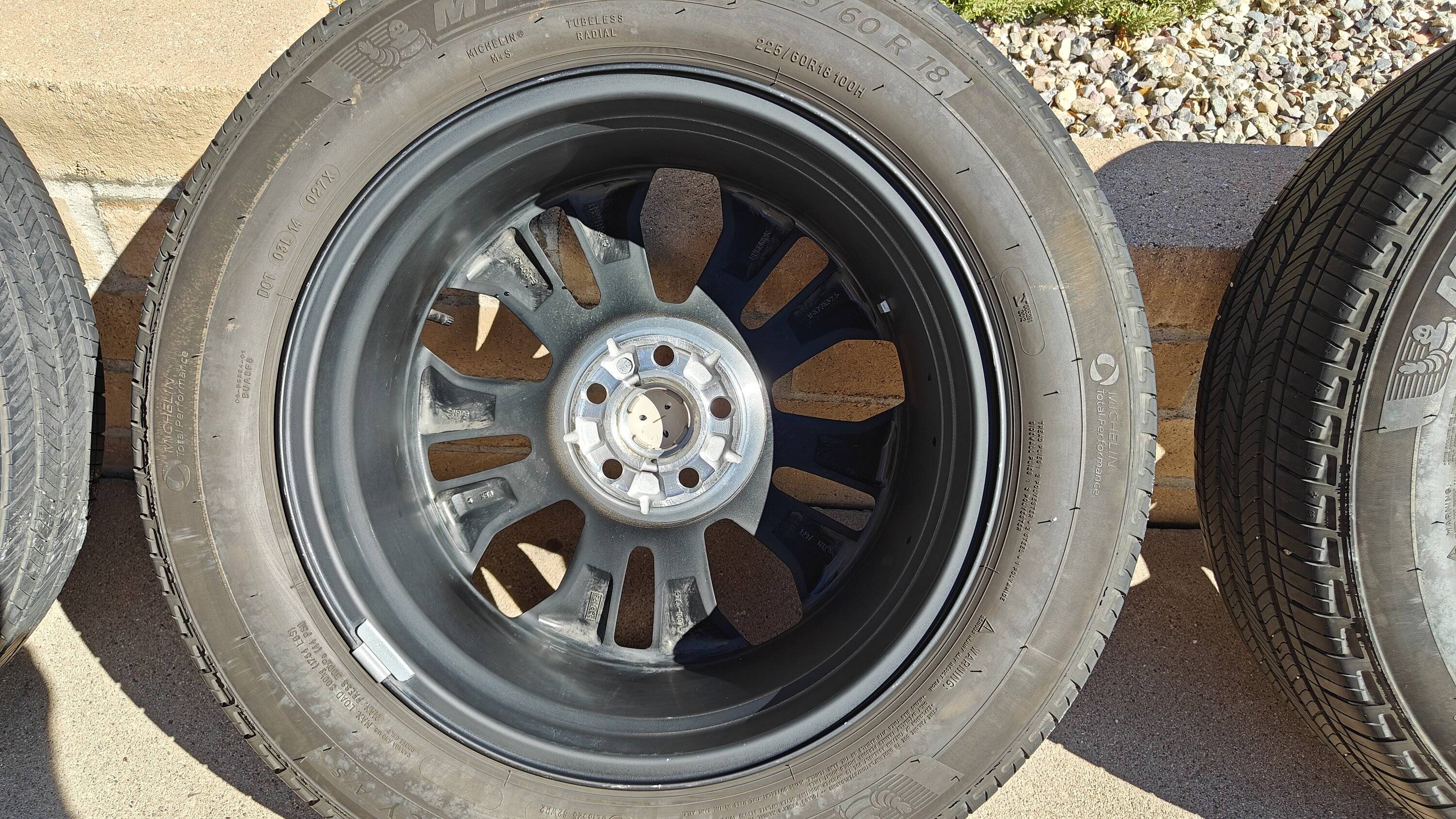 Ford Bronco Sport SOLD: 2024 Satin Black BAP 18" Wheels w/ Caps and Michelin Primacy 225/60 R18 Tires $900 IMG20241109111303