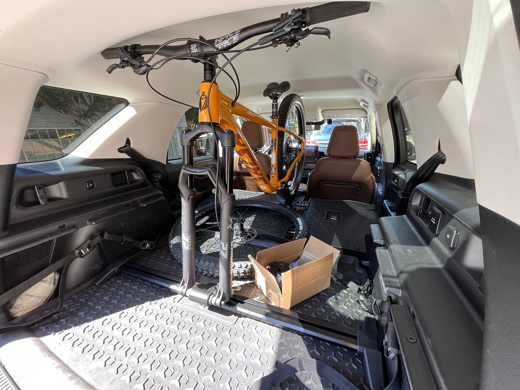 Ford Bronco Sport Bike racks IMG_1381