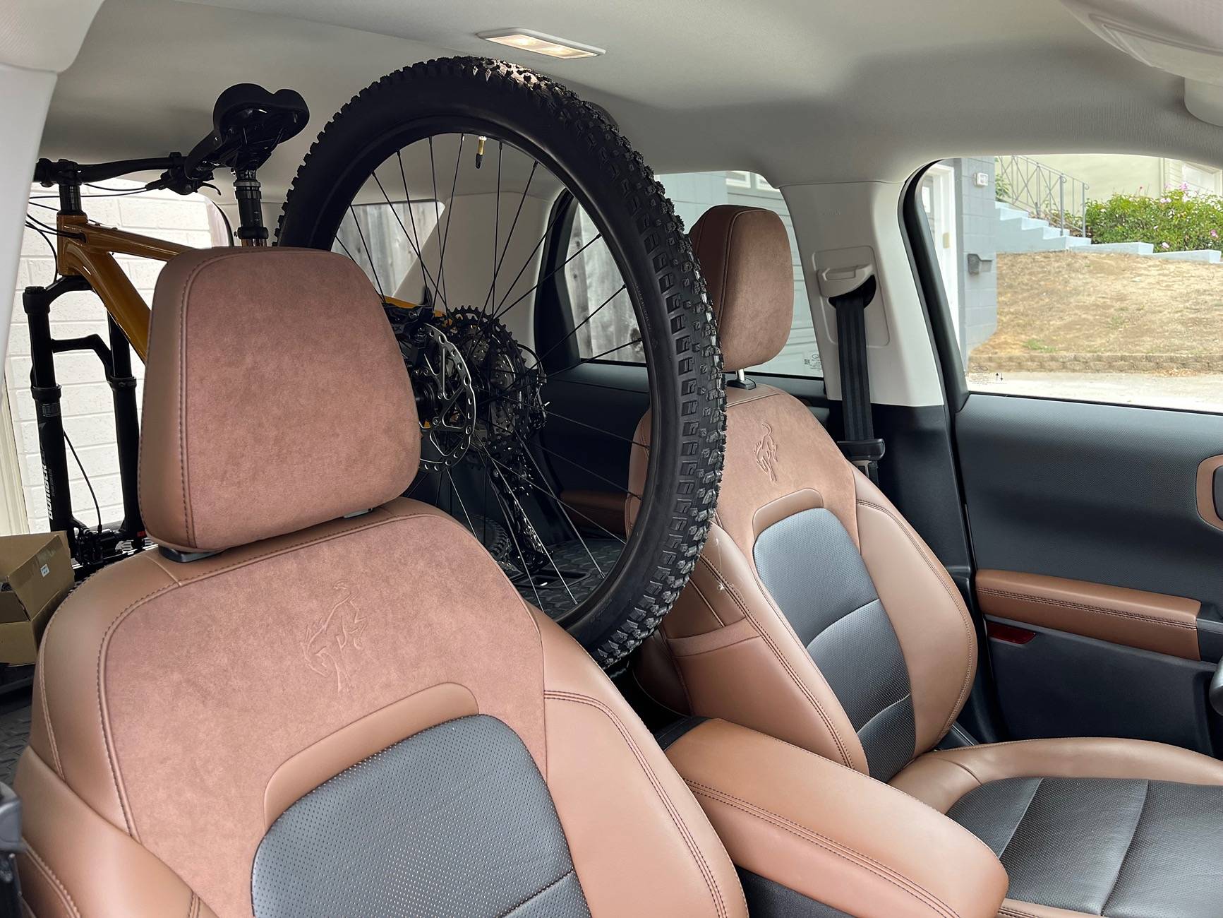 Ford Bronco Sport Bike racks IMG_1382