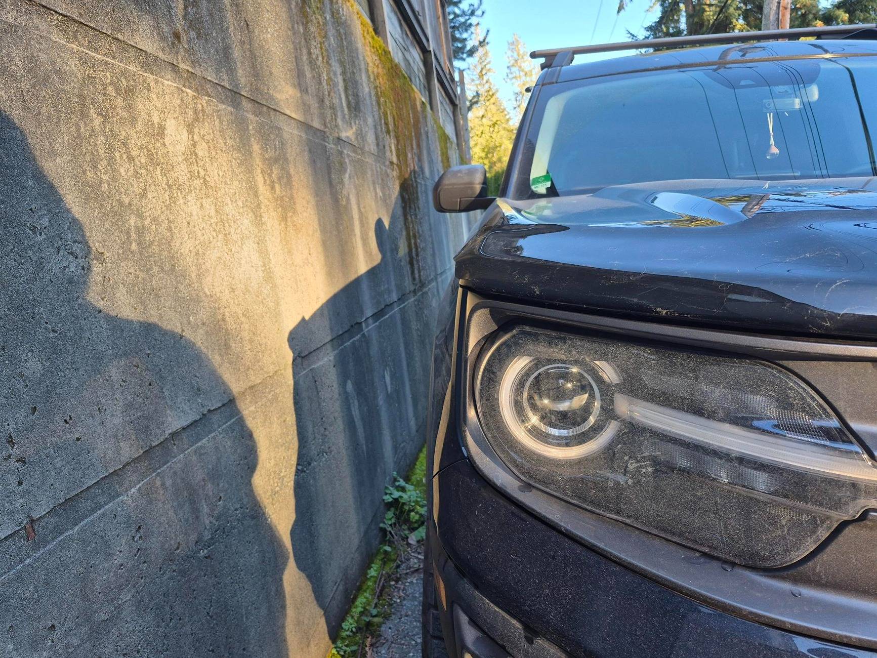 Ford Bronco Sport WeatherTech Hood Protector non symmetrical signal-2025-01-25-160051_002