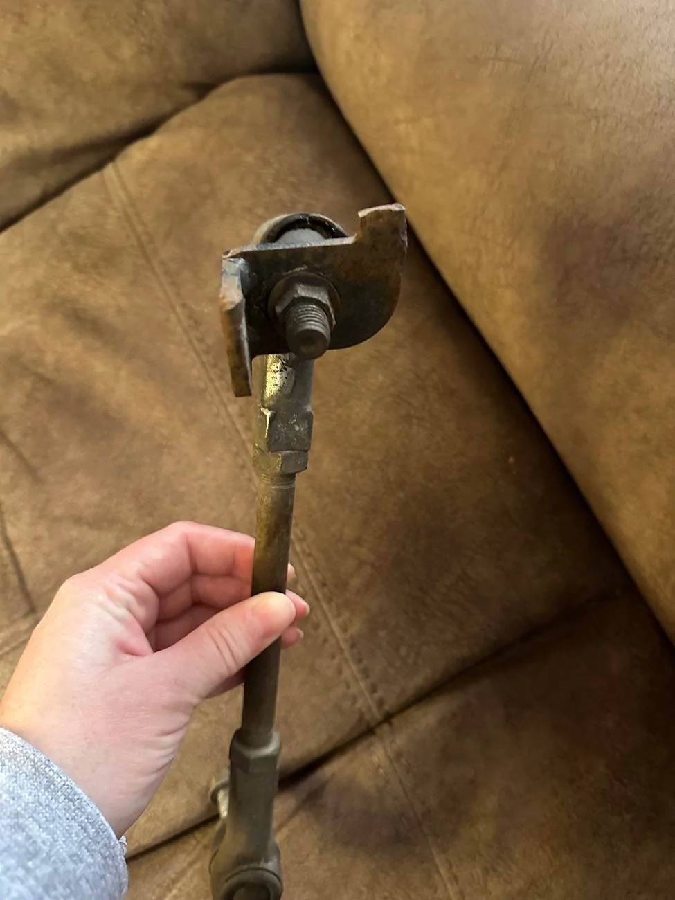 Ford Bronco Sport Broken sway bar upper bracket? IMG_6519