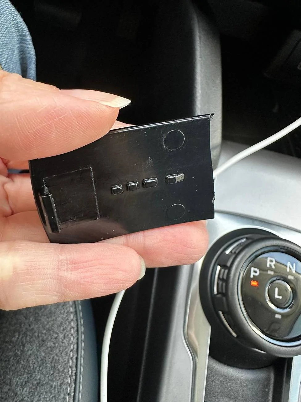 Ford Bronco Sport 2024 Outer Banks Bronco Sport - Broken piece found in car; no idea what it is 1000117635