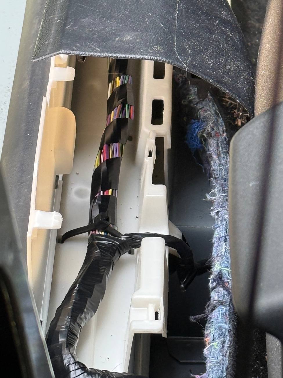 Ford Bronco Sport Installed OEM Tow Wiring Harness IMG_6515