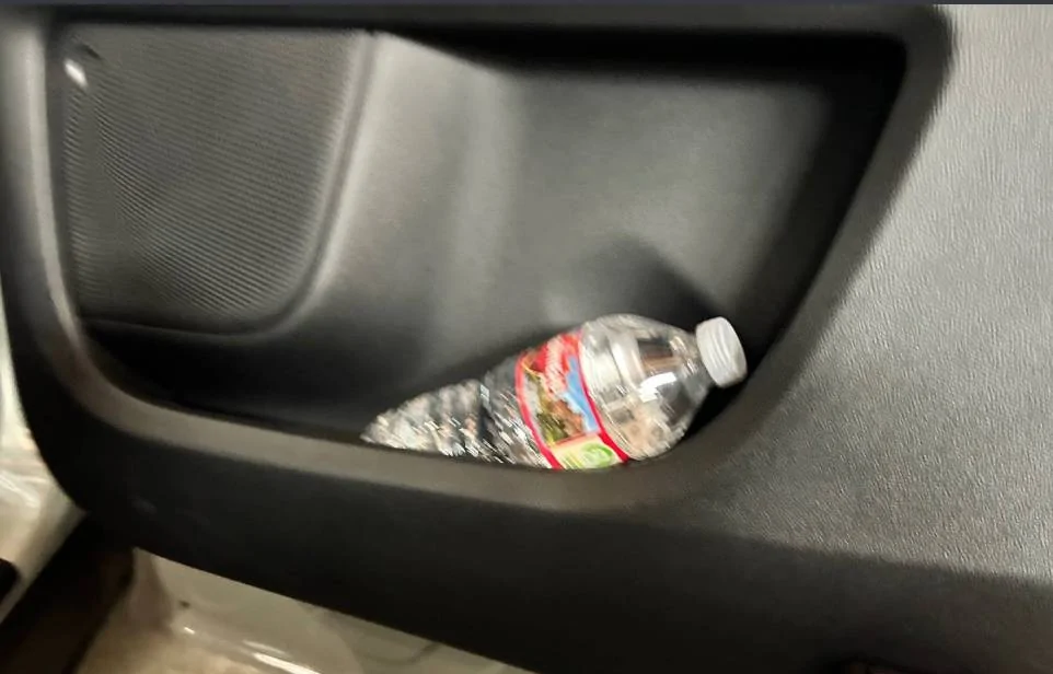 Ford Bronco Sport Side door cup holders don't work – Any Fixes? IMG_5663