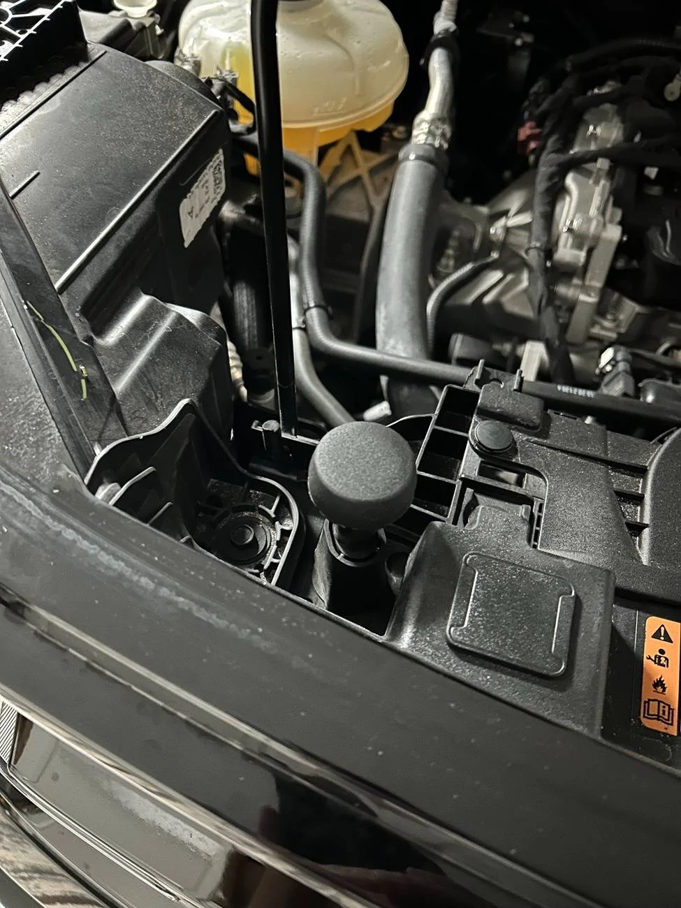 Ford Bronco Sport Hood Deflector = Hood Bounce / Flapping IMG_1711 (002)