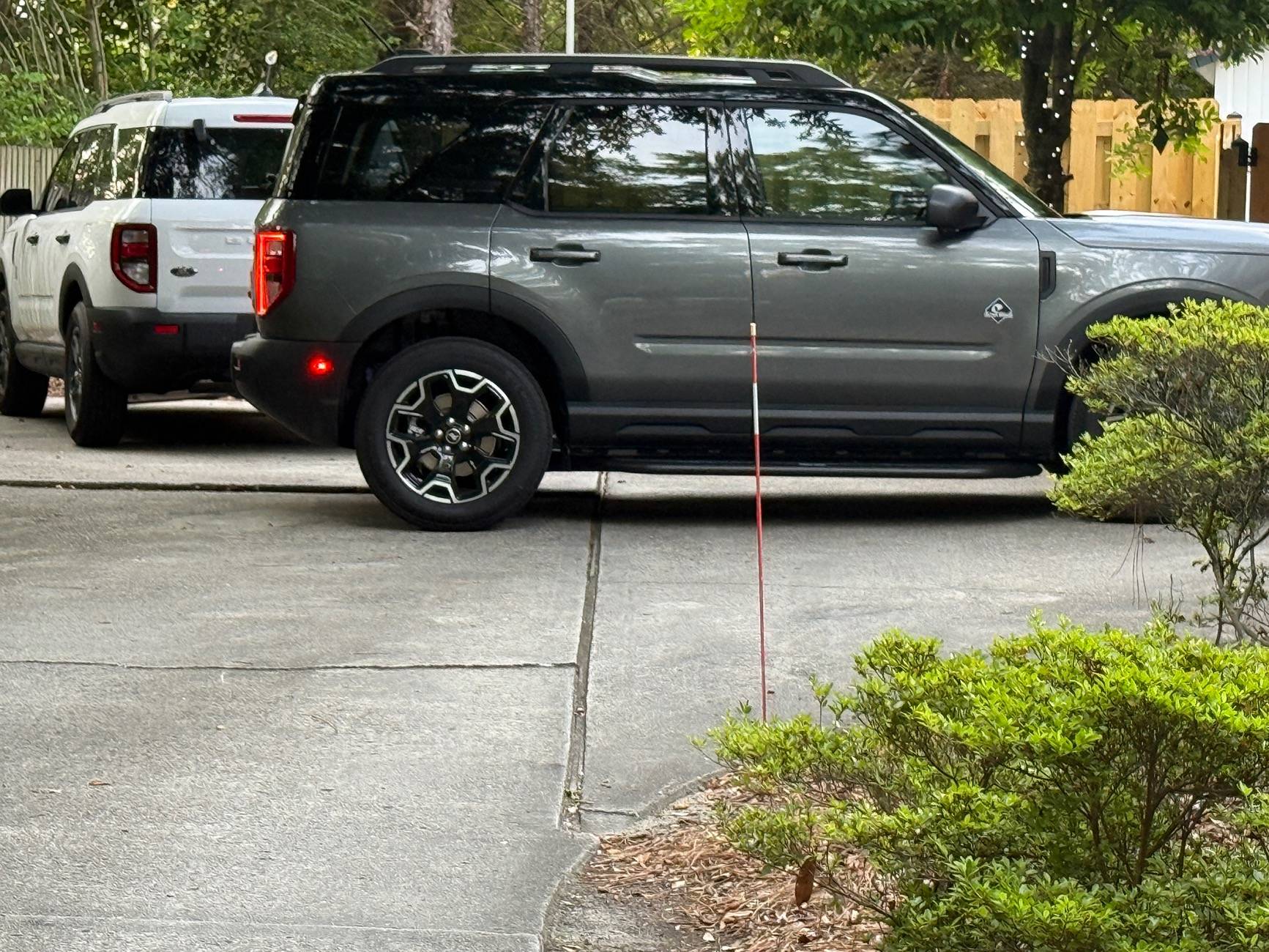 Ford Bronco Sport 2025 Outer Banks side steps installed IMG_1616