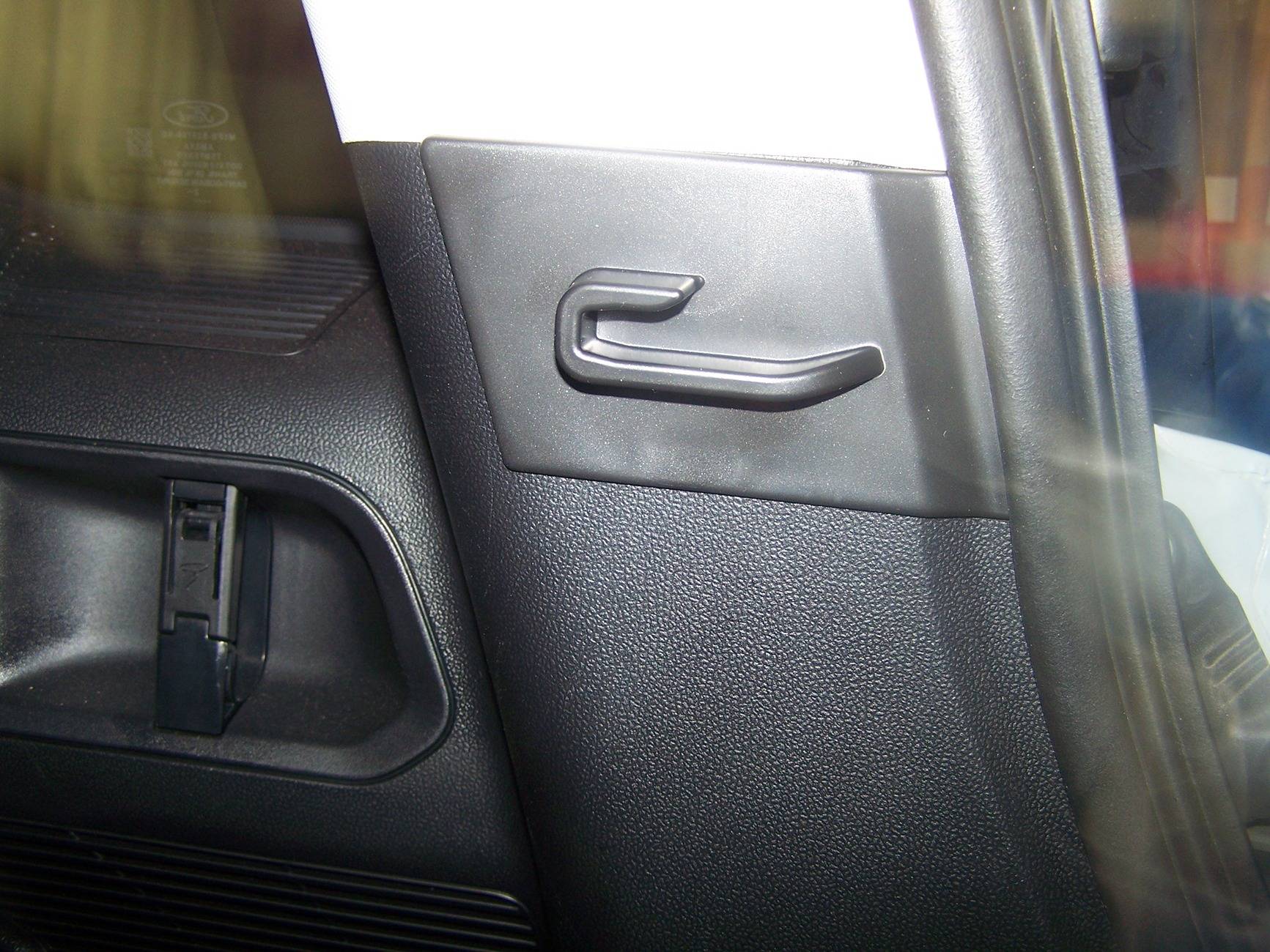 Ford Bronco Sport Cargo cover option 100_6965.JPG