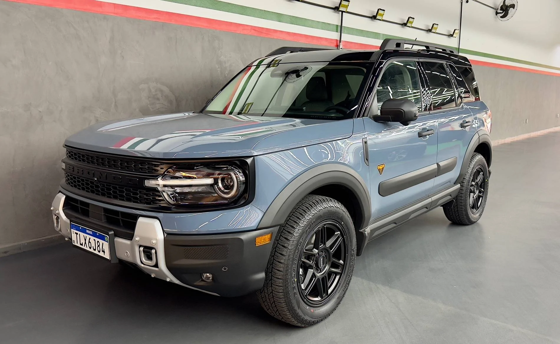 Ford Bronco Sport Bronco Sport Badlands 2025 plus 18” KMC Nomad + Yokohama G015 245/60 IMG_0129