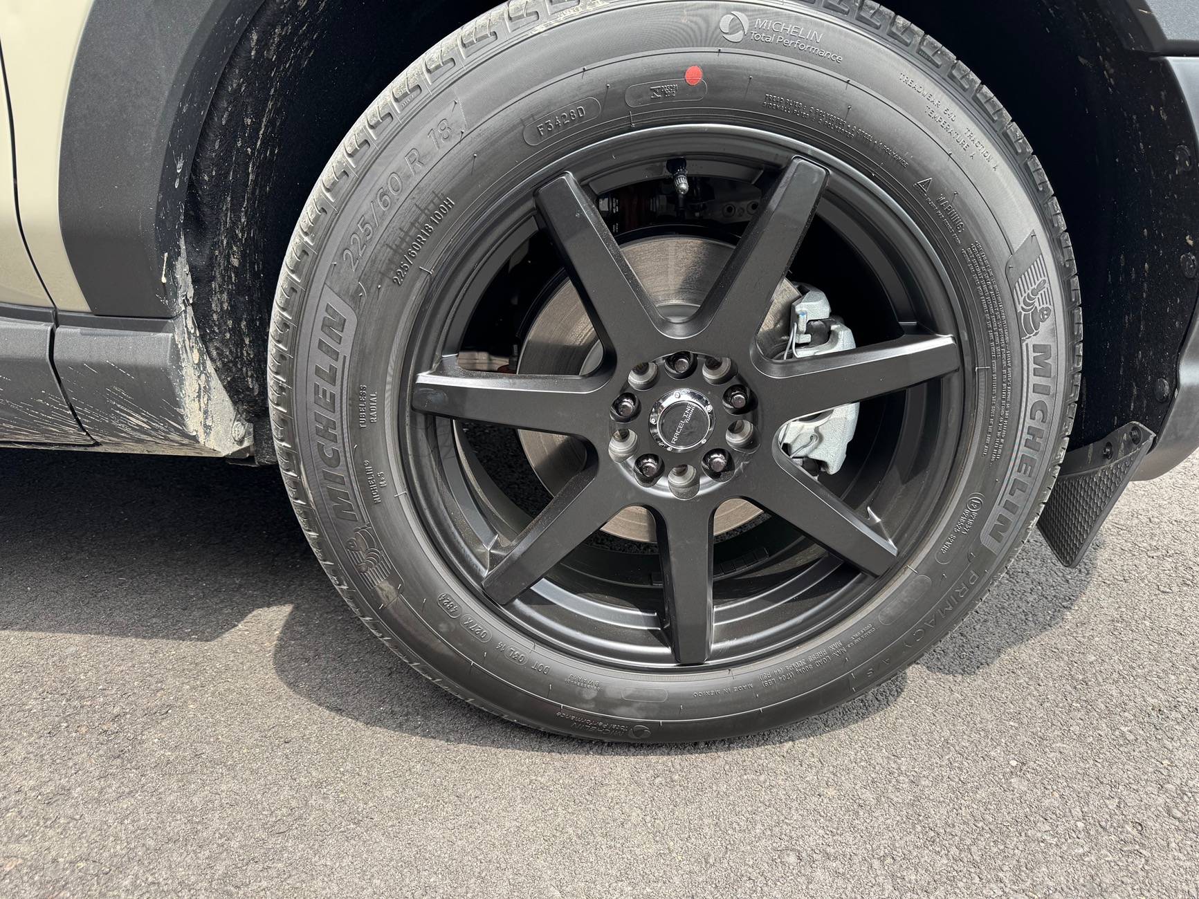 Ford Bronco Sport Brake Calipers Covers? IMG_1078