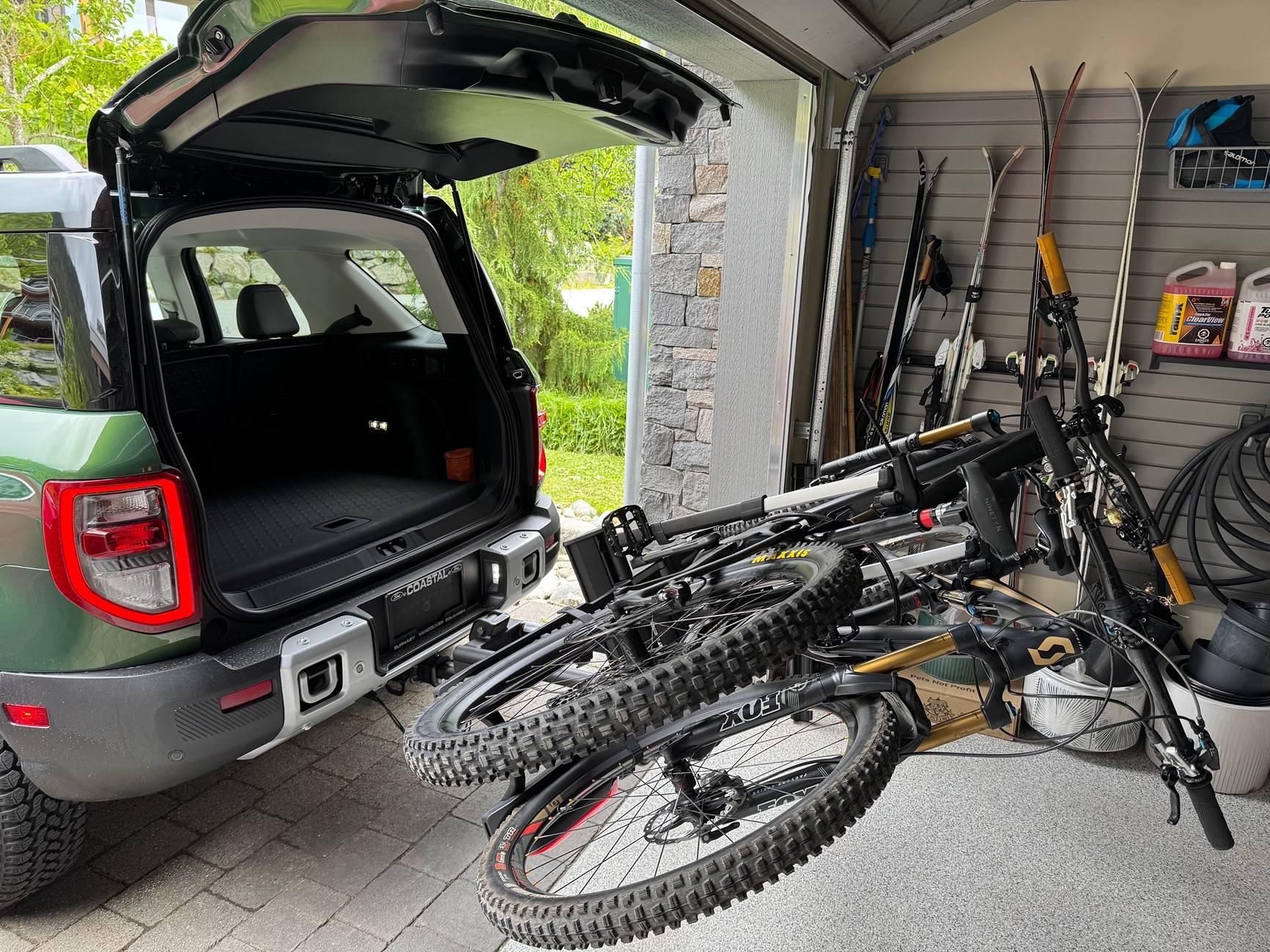 Ford Bronco Sport Bike racks IMG_9148