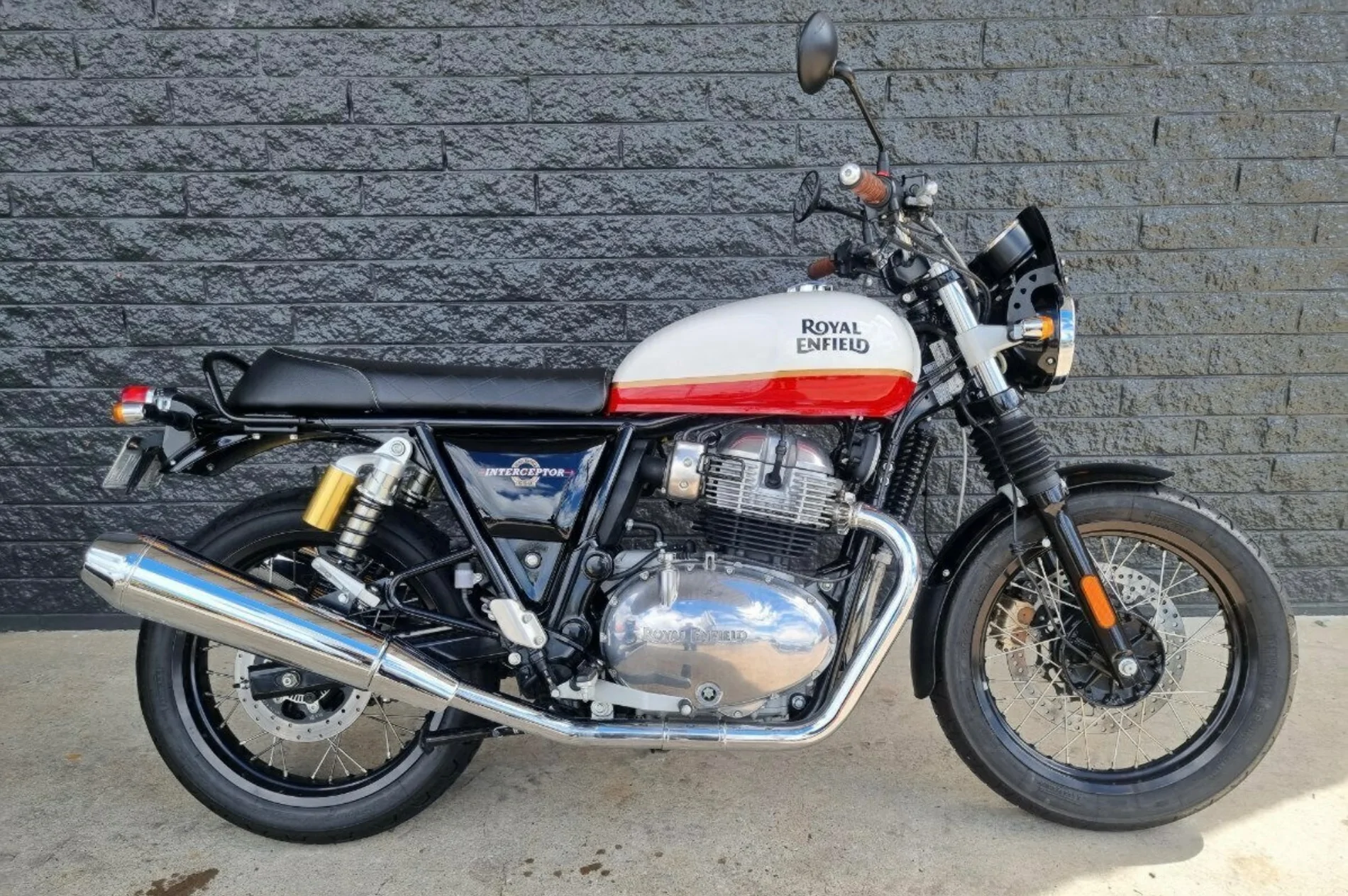 Ford Bronco Sport I'm thinking of getting back into motorcycling... IMG_1264