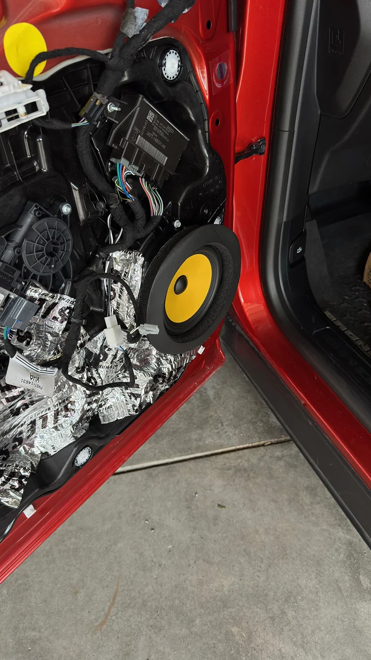 Ford Bronco Sport JL audio CS1 separates and coaxials do fit the BS with the recommended spacers from Crutchfield don’t worry that Crutchfield says they don’t. bs5