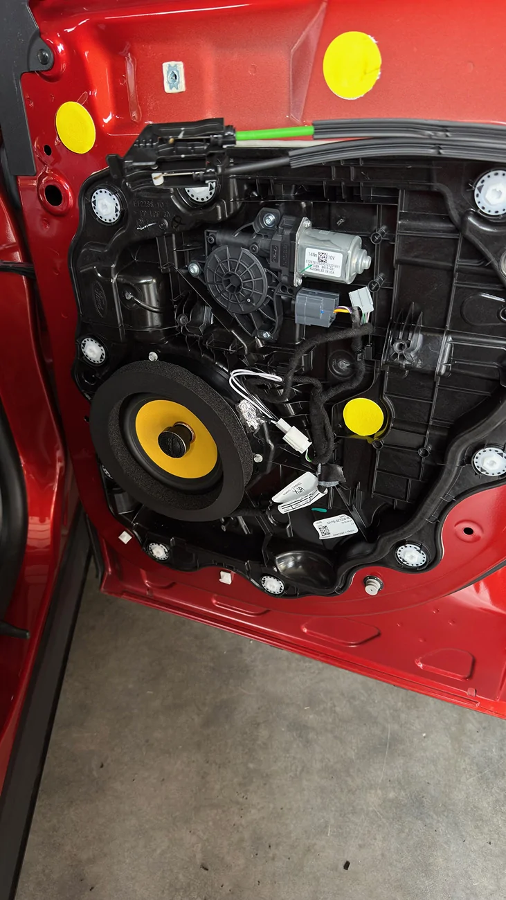 Ford Bronco Sport JL audio CS1 separates and coaxials do fit the BS with the recommended spacers from Crutchfield don’t worry that Crutchfield says they don’t. bs7