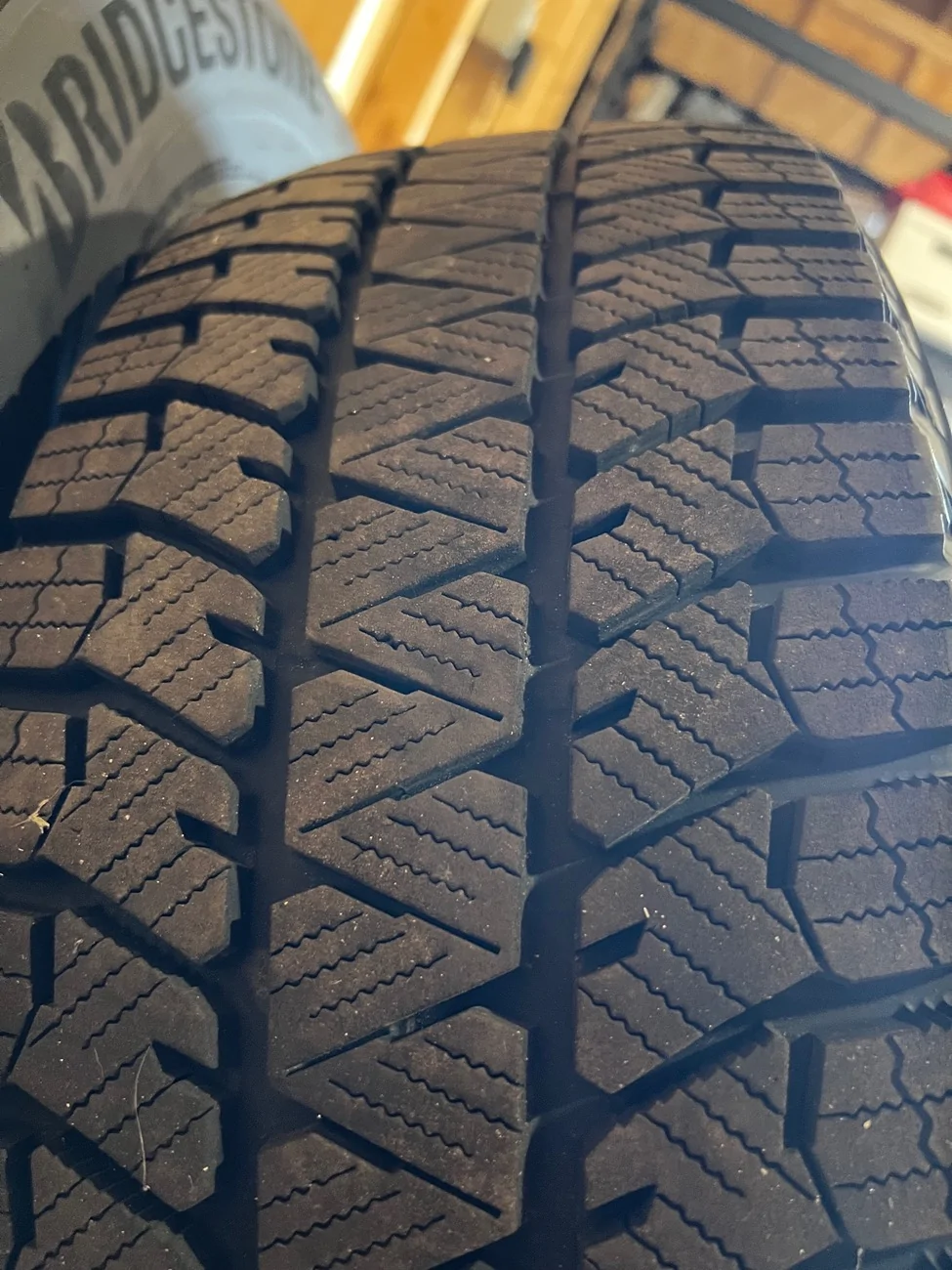 Ford Bronco Sport 17" Winter tires & rims w/tpms $500 - Chicago IMG_2581