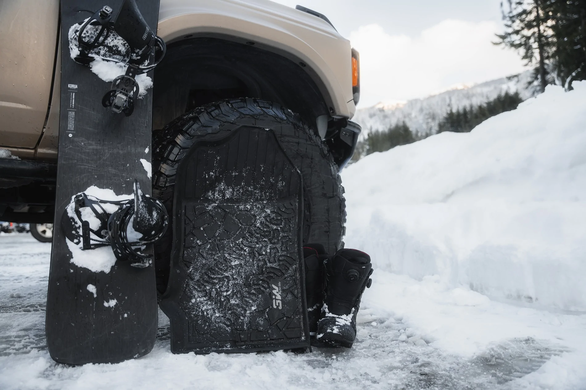 Ford Bronco Sport Black Friday Preview: Winter’s almost here—keep your vehicle protected and save big 3WLiners Dec20241