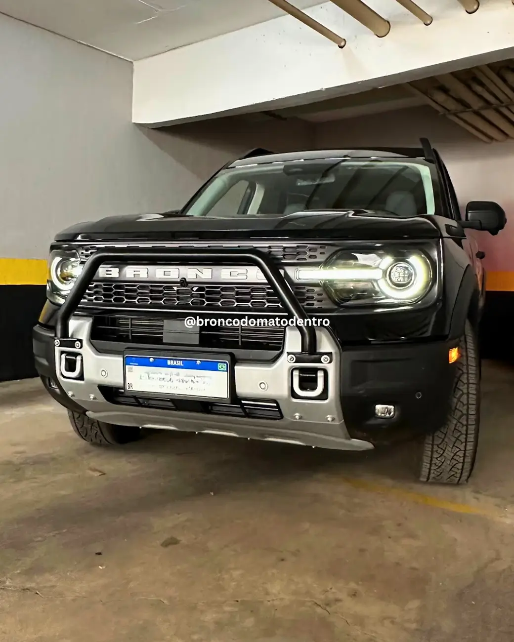 Ford Bronco Sport Easy-to-install bull bar for 2025 easy-bullbar-bronco-sport-2025-broncodomatodentro-1