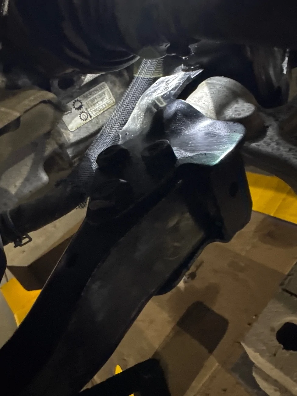 Ford Bronco Sport Need help figuring out how to get the front bearings off a front lower control arm on bronco sport big bend 2024 IMG_2E725503-4338-4D27-8590-109BD171AD74