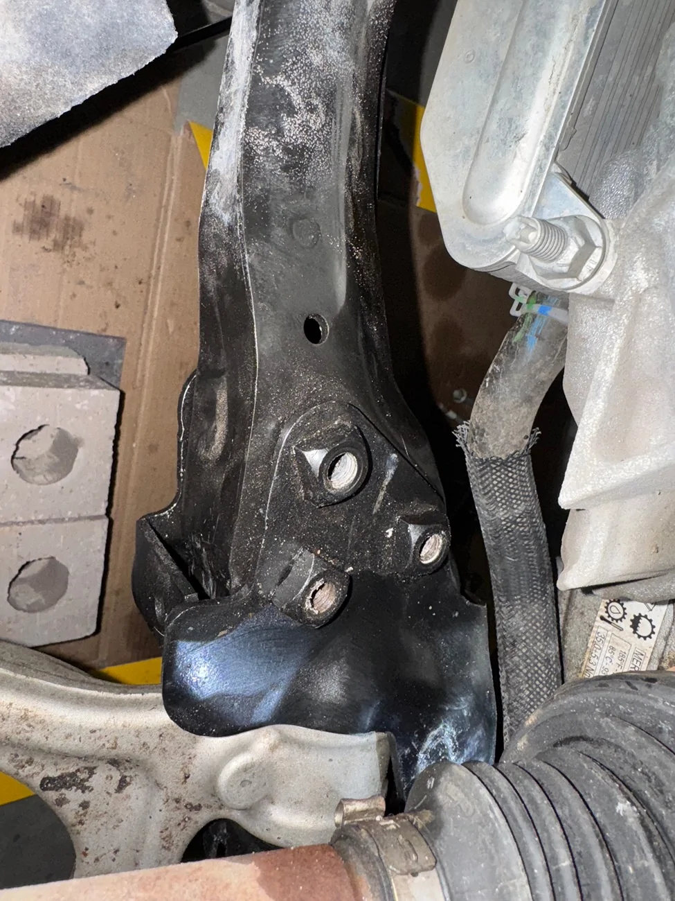 Ford Bronco Sport Need help figuring out how to get the front bearings off a front lower control arm on bronco sport big bend 2024 IMG_9474